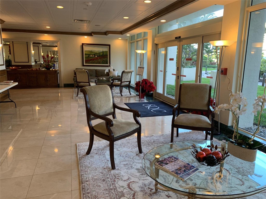 Sea Ranch Club - Residential Lease