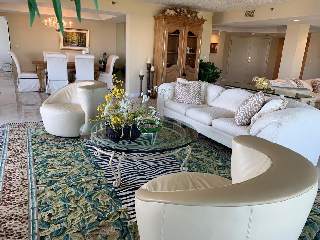 Sea Ranch Club - Residential Lease