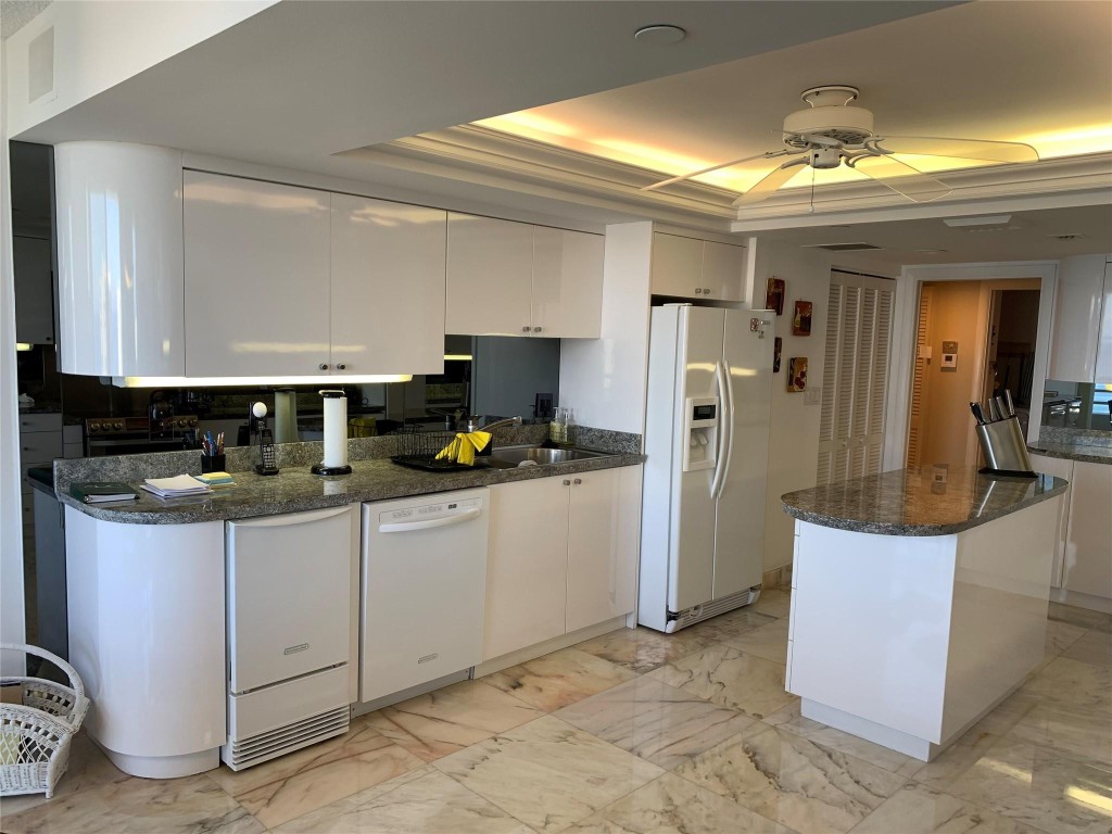 Sea Ranch Club - Residential Lease