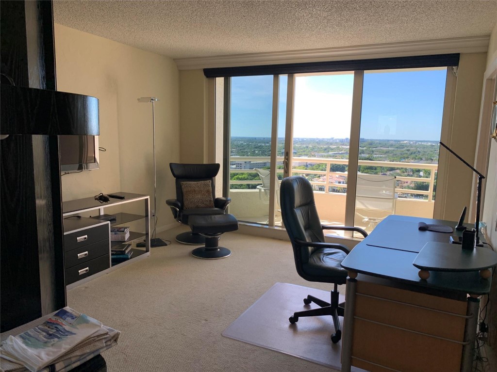 Sea Ranch Club - Residential Lease