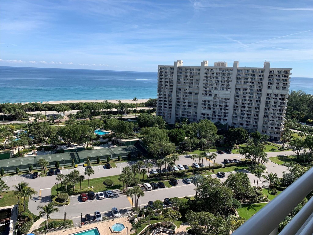 Sea Ranch Club - Residential Lease