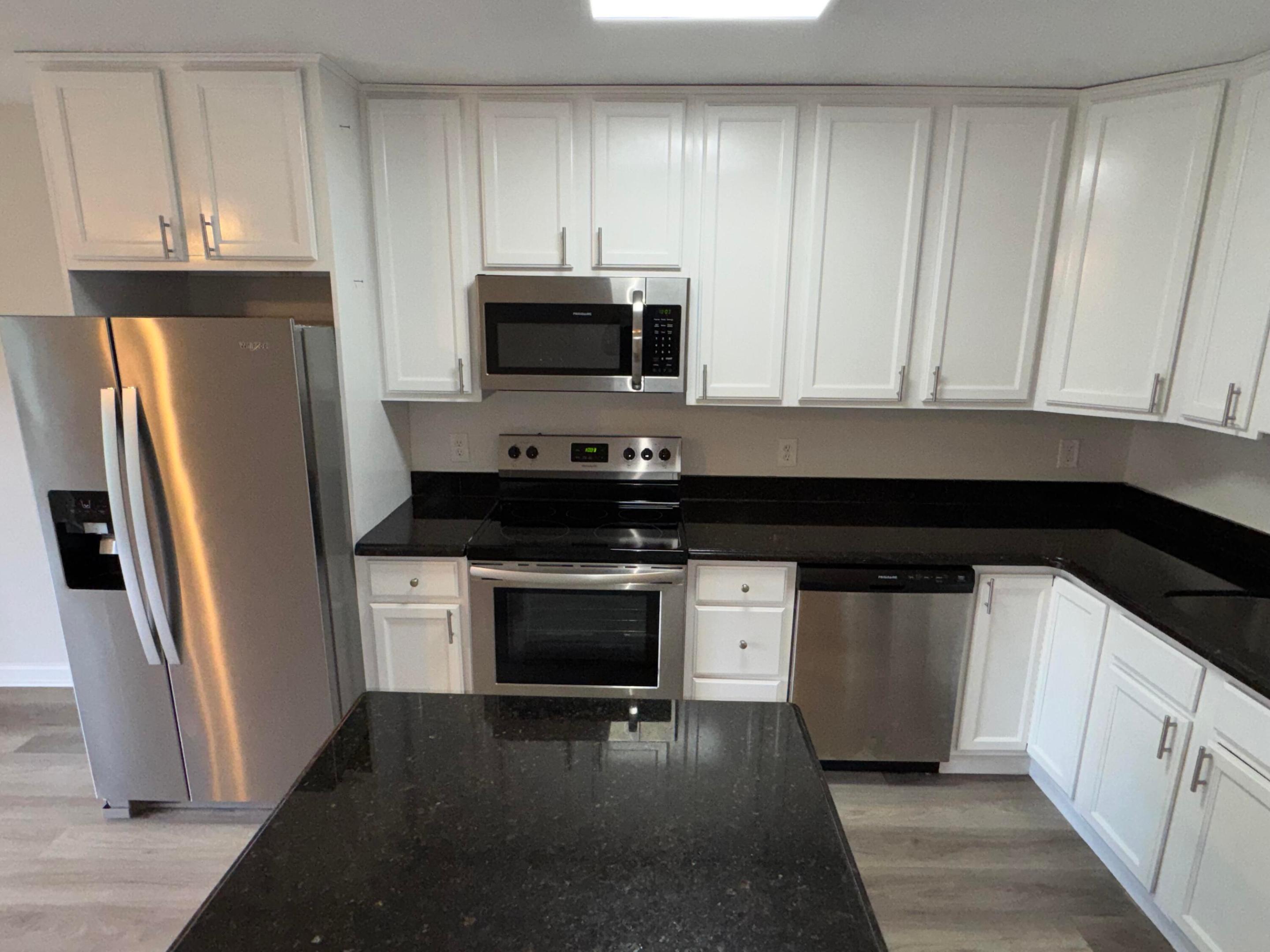 LAKE WORTH TOWN OF - Residential Lease