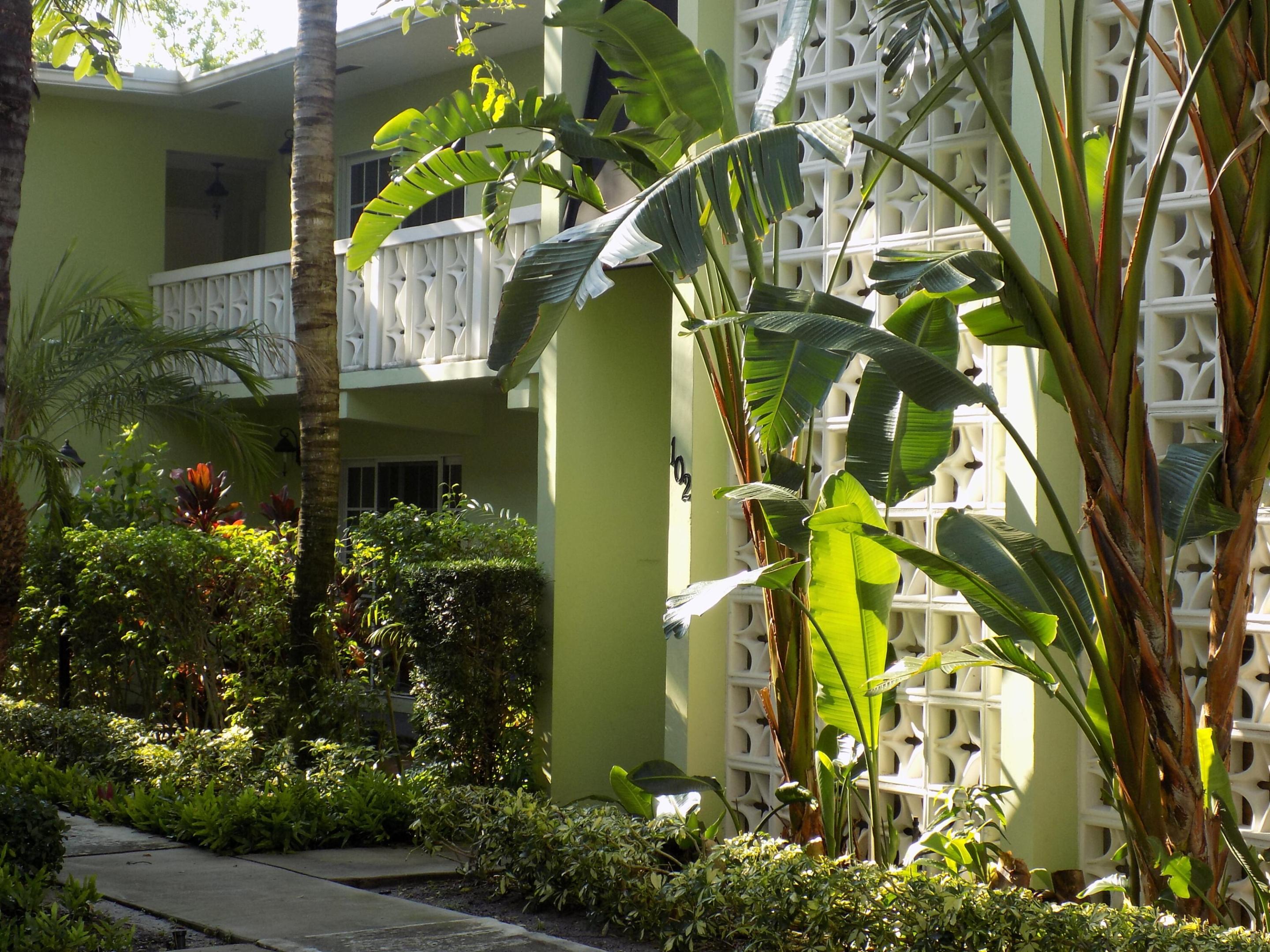 LAKE WORTH TOWN OF - Residential Lease