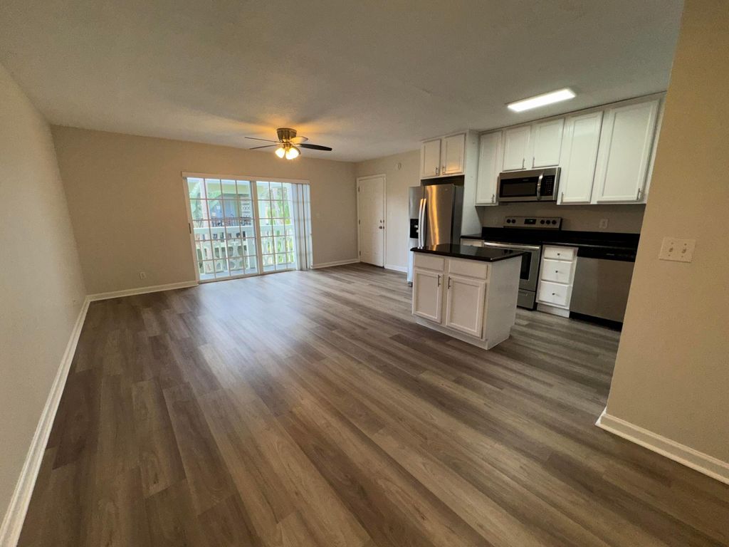 Photo of 120 N Lakeside Drive #6, Lake Worth Beach, FL 33460 (MLS # R11167903)