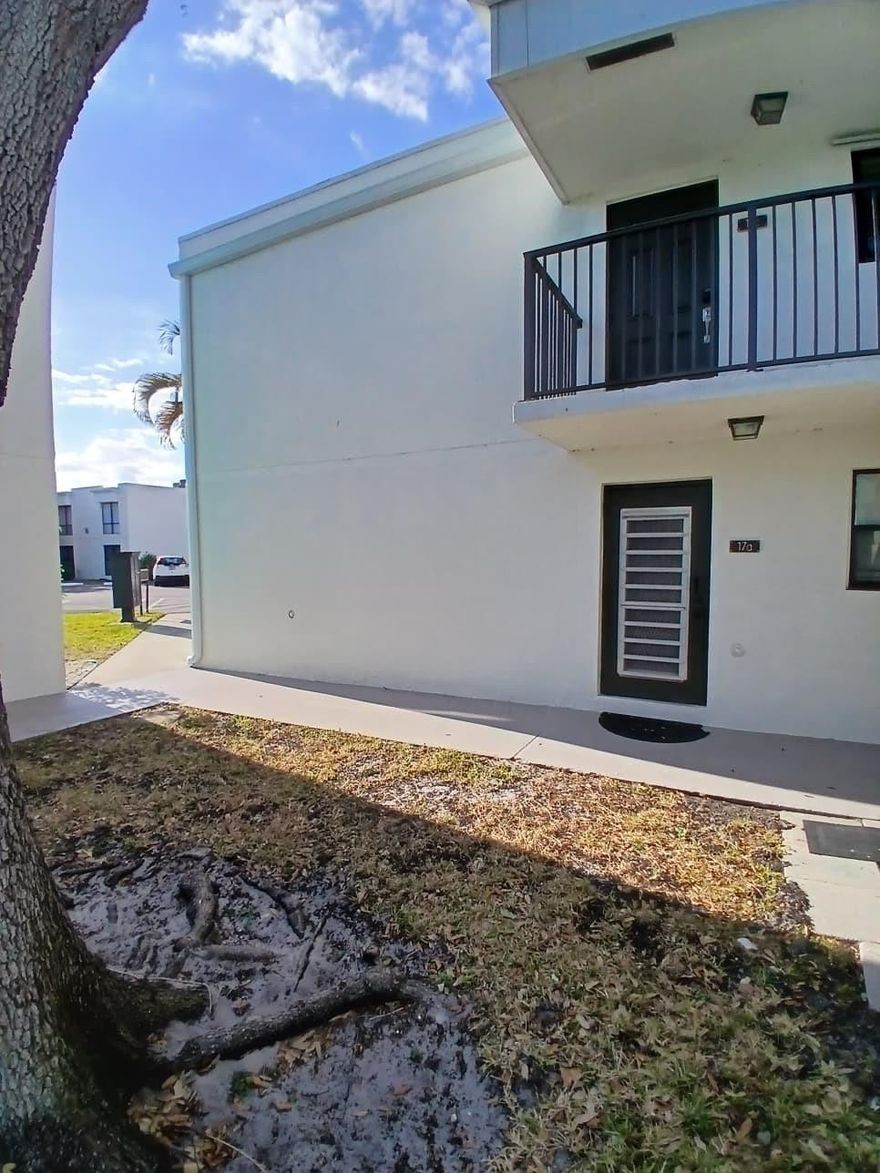 Location! Location! Beautiful 1st Floor Condo in Sought-After East Delray Beach's Neighborhood Town & Country Estates! Minutes to Popular Atlantic Ave! Bike to Beach! Bright Open Floor Plan | 2 Bedroom | 2 Bathroom | Laundry in Unit | Private Screened Patio with Tropical Lush Manicured Landscaping! Impressive Master Bedroom | Walk-In Closet | Ensuite! Offering Resort-Like Amenities, Clubhouse, Community Pool & Sundeck, Shuffleboard & More! Assigned Parking! Minutes to Downtown Mizner Park, Royal Palm Plaza & I-95. New 2023 Roof, 2022 Water Heater, AC 2018 Present all Offers! Location! Location! Beautiful 1st Floor Condo in Sought-After East Delray Beach's Neighborhood Town & Country Estates! Minutes to Popular Atlantic Ave! Bike to Beach! Bright Open Floor Plan | 2 Bedroom | 2 Bathroom | Laundry in Unit | Private Screened Patio with Tropical Lush Manicured Landscaping! Impressive Master Bedroom | Walk-In Closet | Ensuite! Offering Resort-Like Amenities, Clubhouse, Community Pool & Sundeck, Shuffleboard & More! Assigned Parking! Minutes to Downtown Mizner Park, Royal Palm Plaza & I-95. New 2023 Roof, 2022 Water Heater, AC 2018 Present all Offers