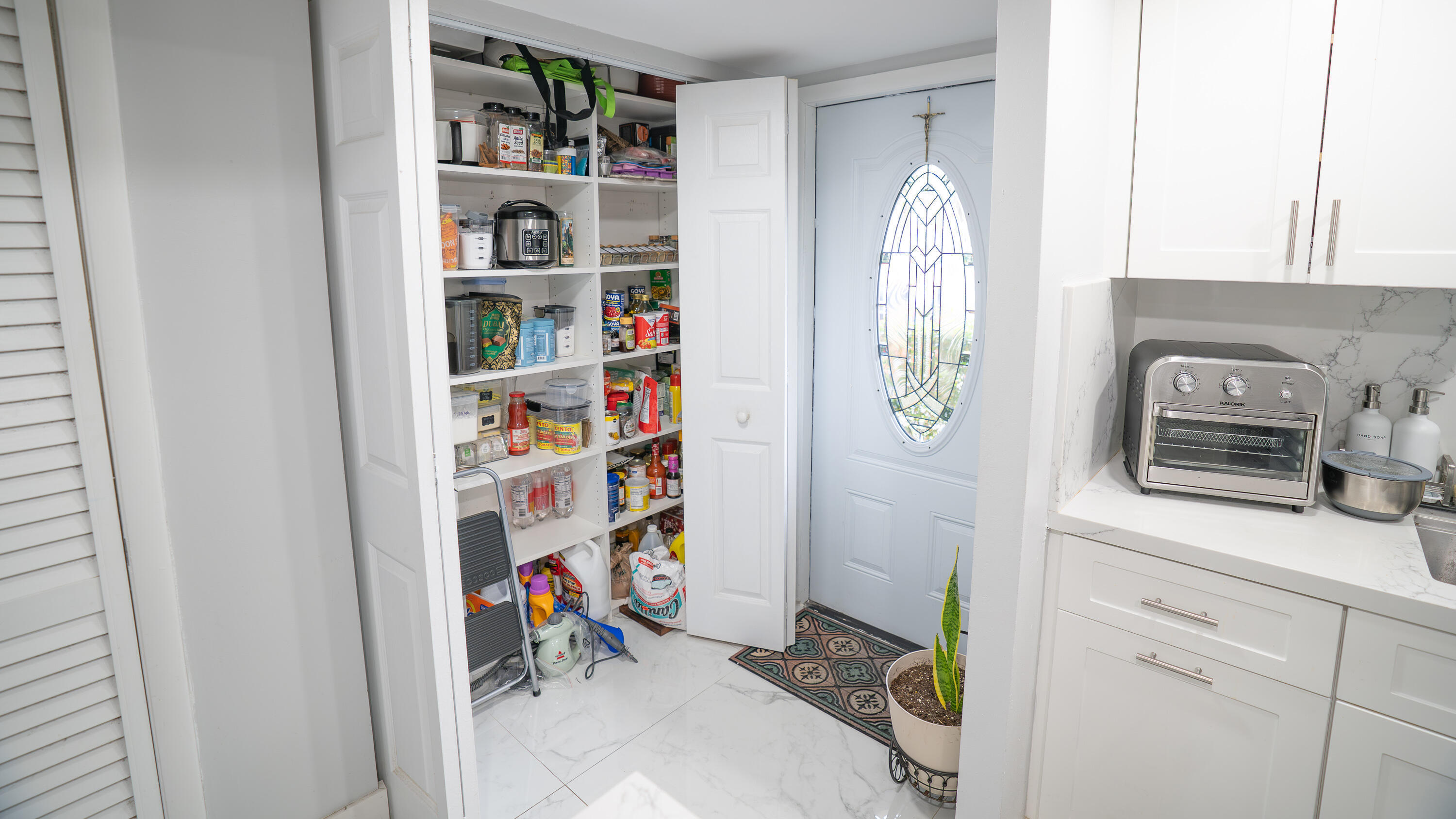 8285 Sunrise Lakes Boulevard 110