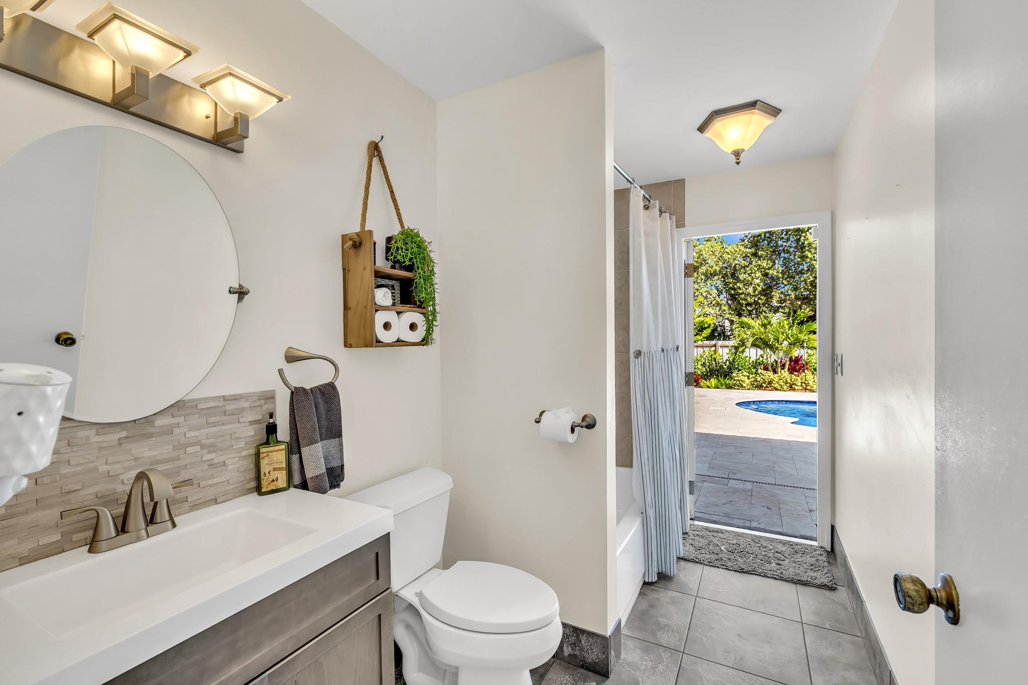 MEADOWS 300 1 - Residential