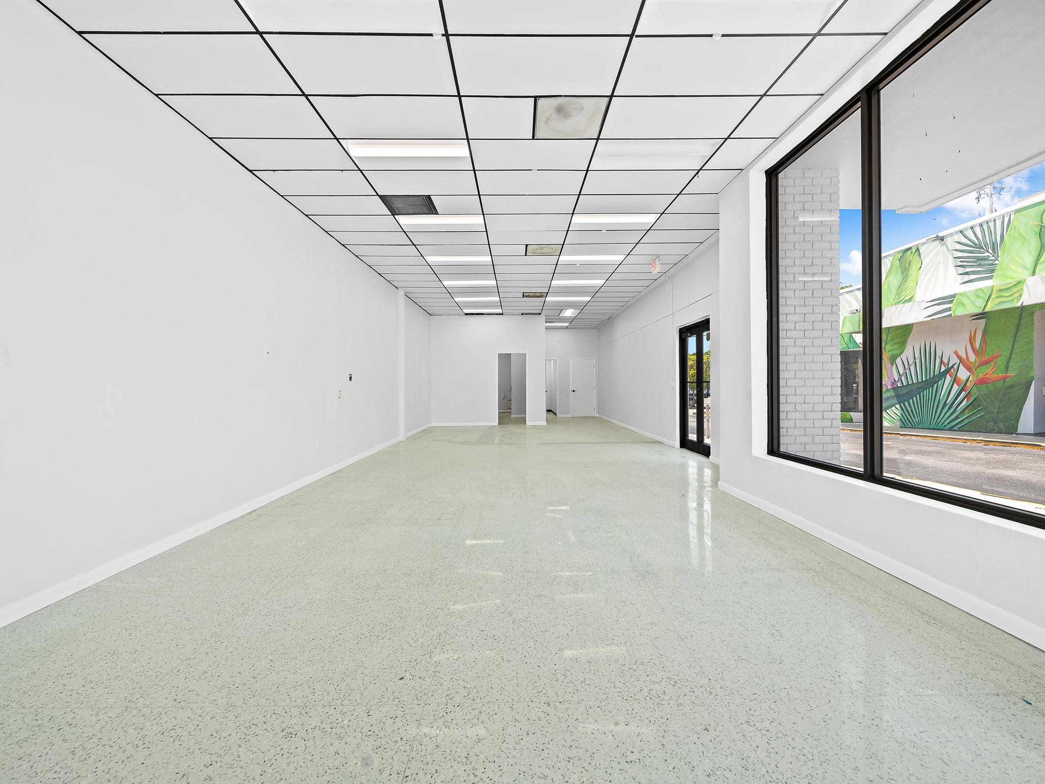 1930 E Sunrise Blvd 9