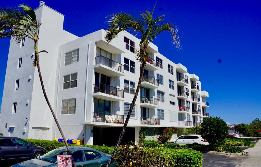 Waterfront Corner Unit with Stunning Intracoastal Views - Modern, Bright & close to the Beach 1 bed 1 bath safe lobby entry and beaitful pool. Welcome home to this beautifully updated corner-unit condo offering panoramic Intracoastal water views and an abundance of natural light from every angle. The spacious layout features sleek modern tile floors, a renovated kitchen with contemporary finishes, and an updated bathroom designed for comfort and style. Enjoy morning coffee or evening sunsets as boats glide by, all from the privacy of your waterfront home. Just minutes from Lantana Beach, the ocean, local restaurants, and vibrant coastal spots, this condo delivers the perfect blend of relaxation and convenience.A rare opportunity to live in a bright, modern coastal retreat--don't miss it!