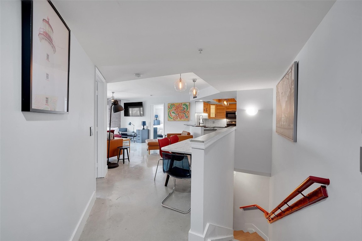 2021 SE 10th Avenue 205