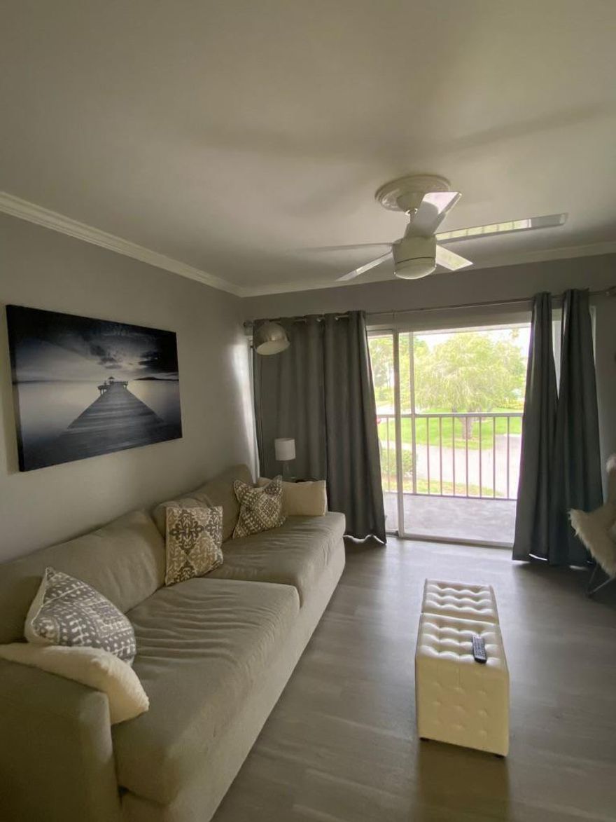 Beautiful furnished 2-bedroom, 2-bathroom condo in prime location. Turke living.Perfect for professionals, corporate renters or anyone looking to move-in ready. Fully equipped.