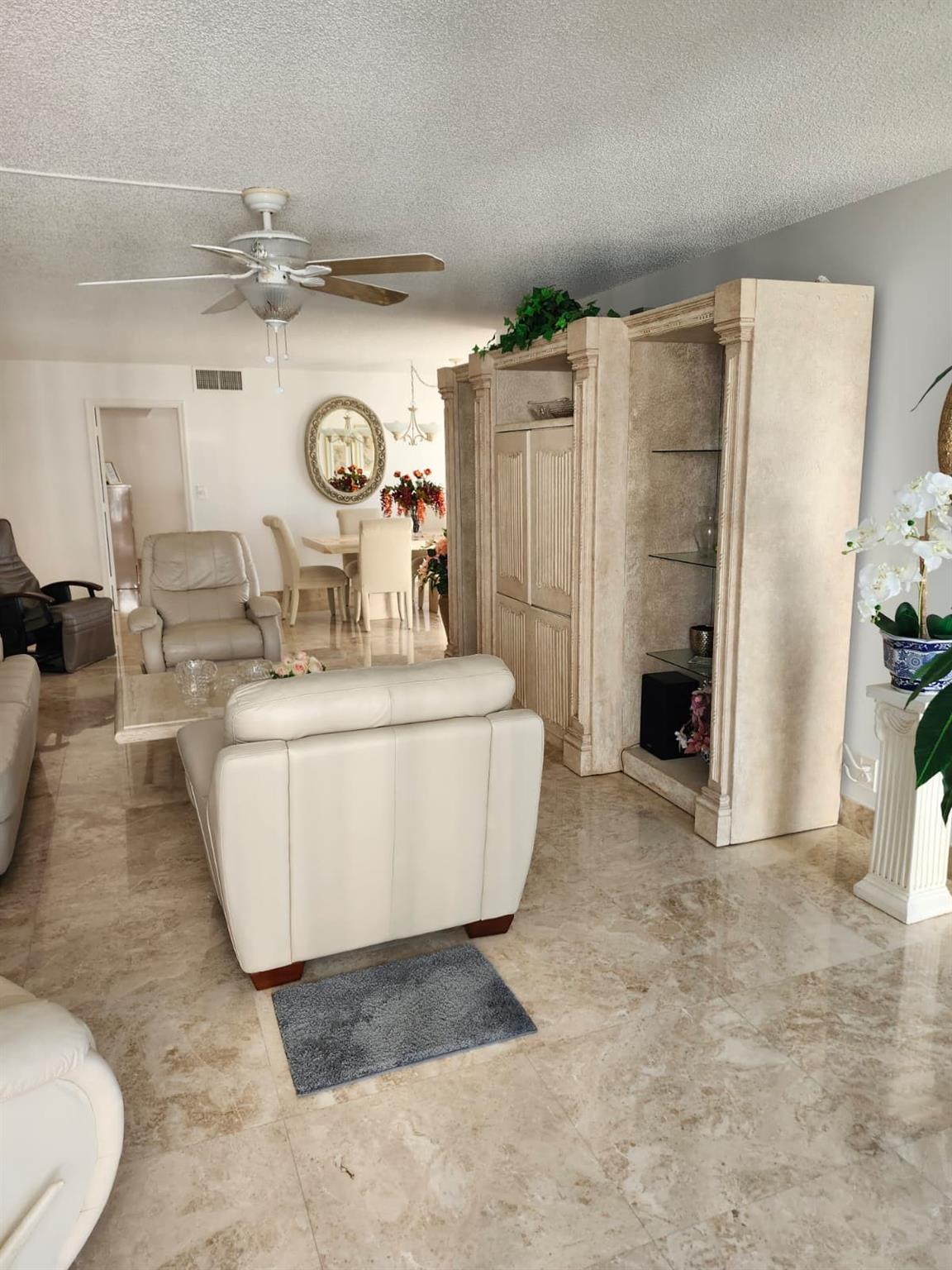 1370 S Ocean Blvd 905