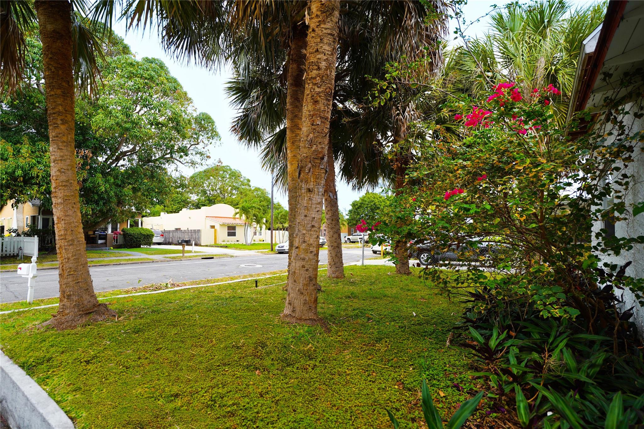 NORTH PALM BCH 4 - Residential