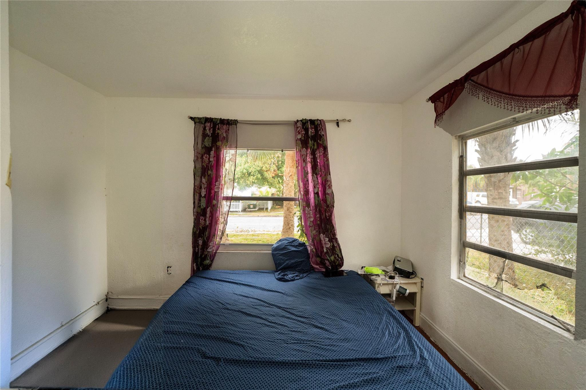 NORTH PALM BCH 4 - Residential