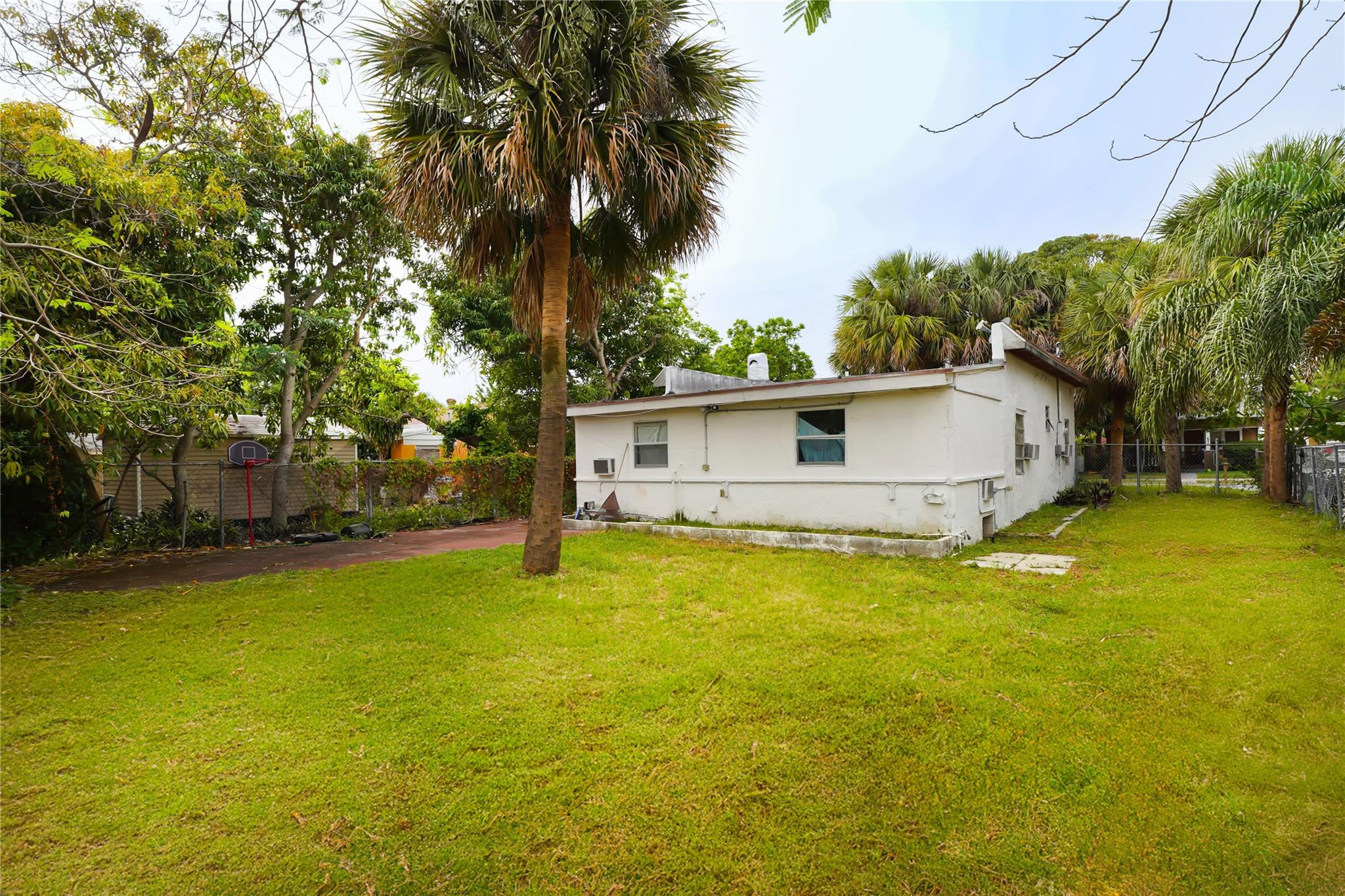 NORTH PALM BCH 4 - Residential