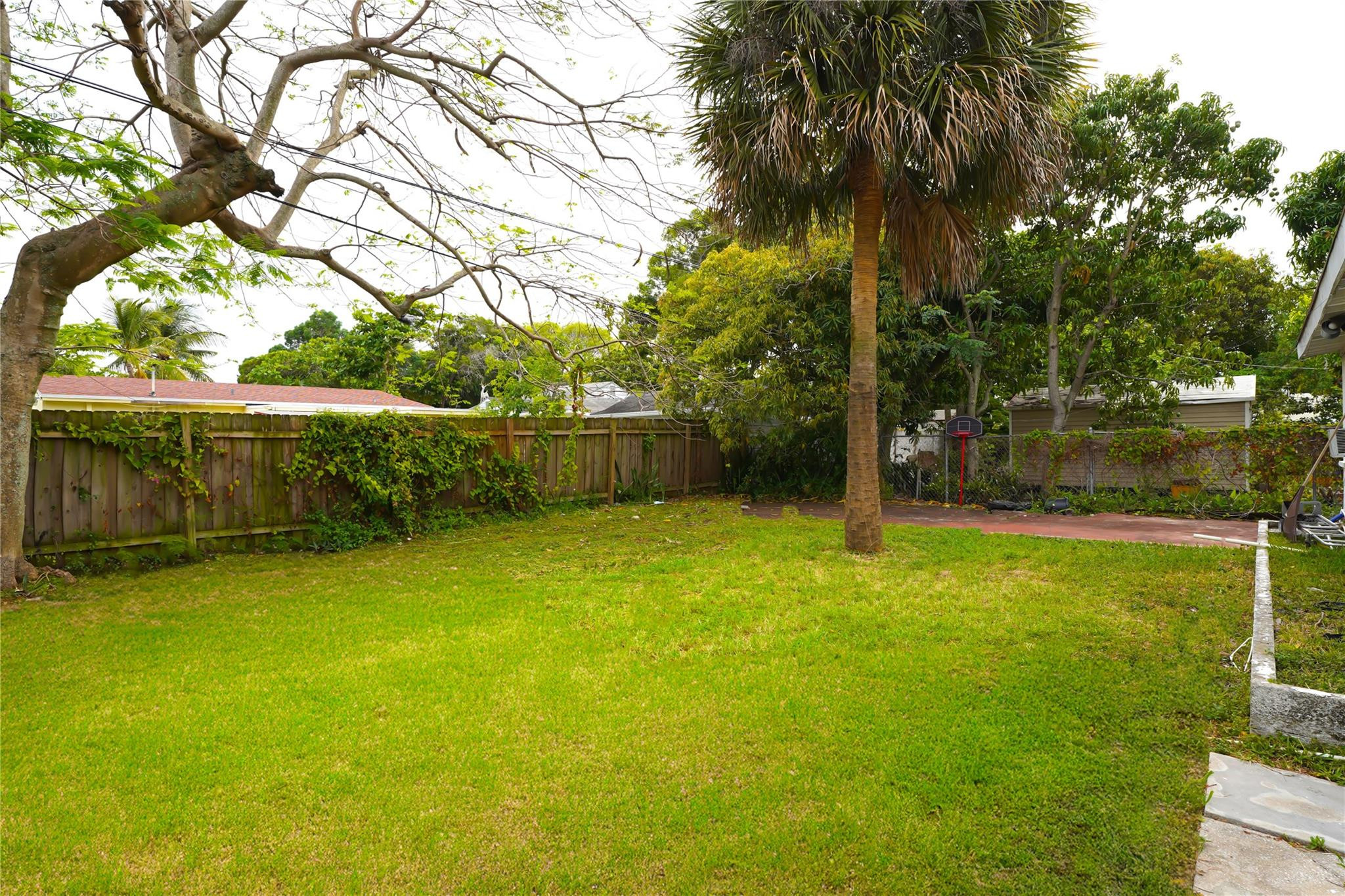 NORTH PALM BCH 4 - Residential