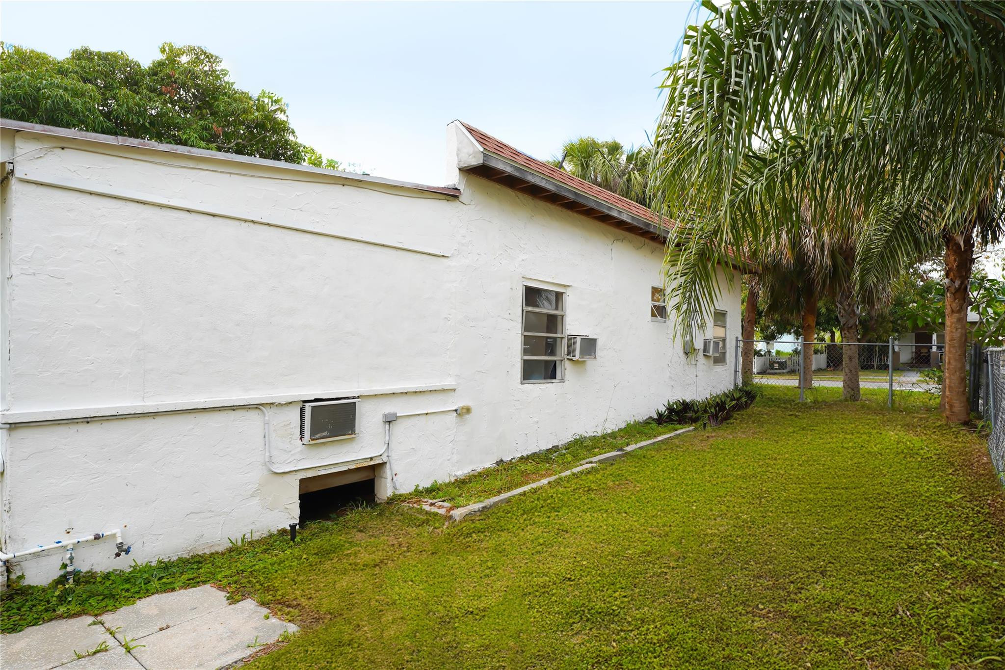 NORTH PALM BCH 4 - Residential