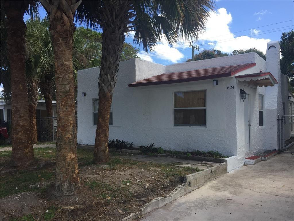 NORTH PALM BCH 4 - Residential