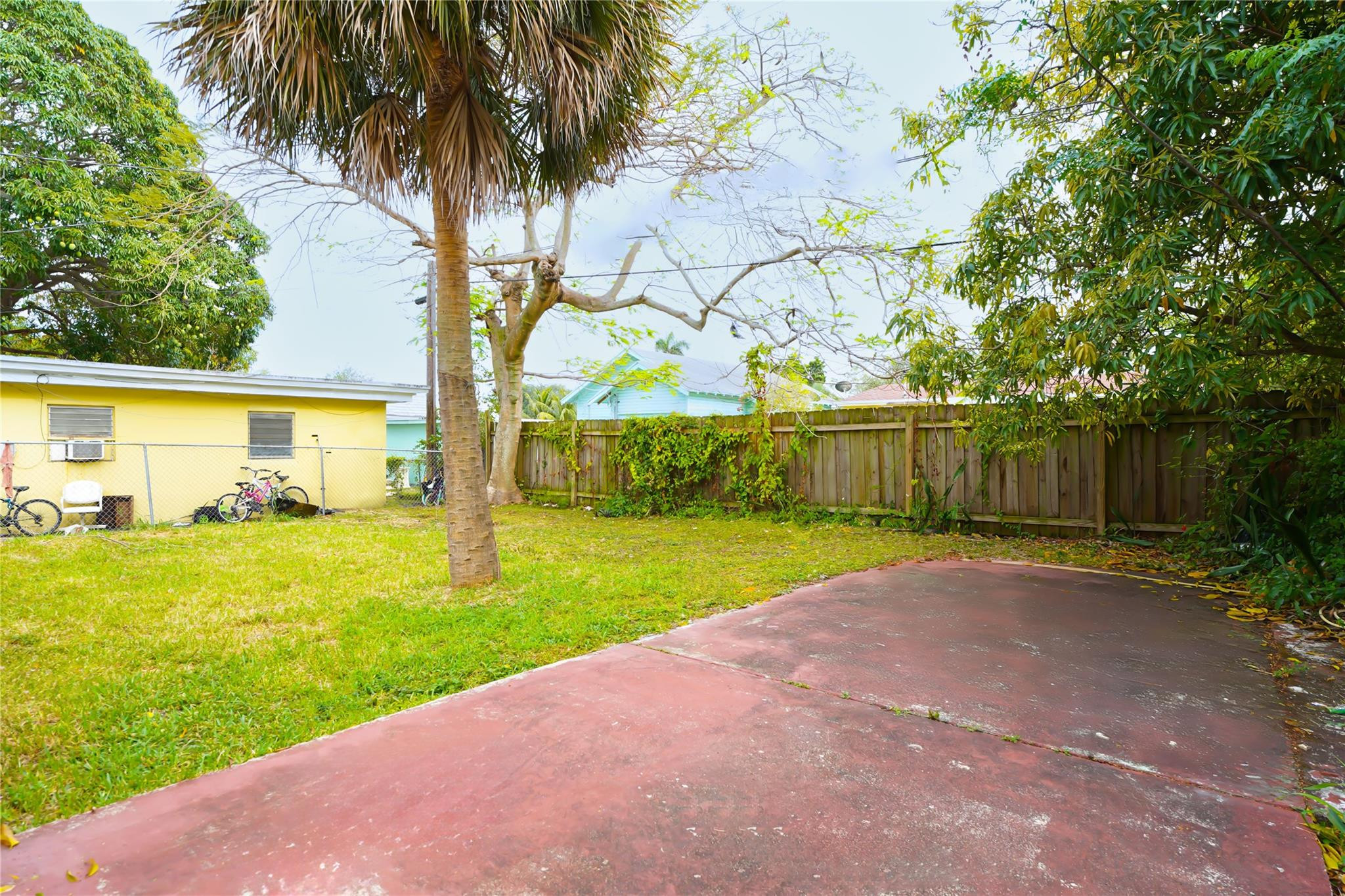 NORTH PALM BCH 4 - Residential