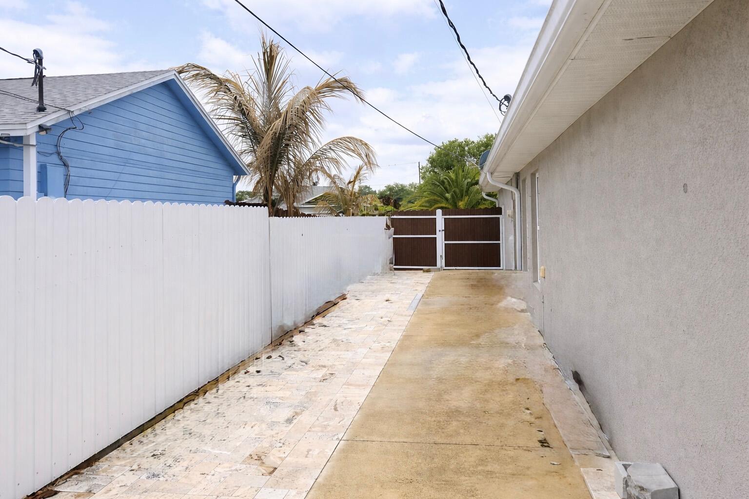 PORT ST LUCIE SECTION 7 - Residential