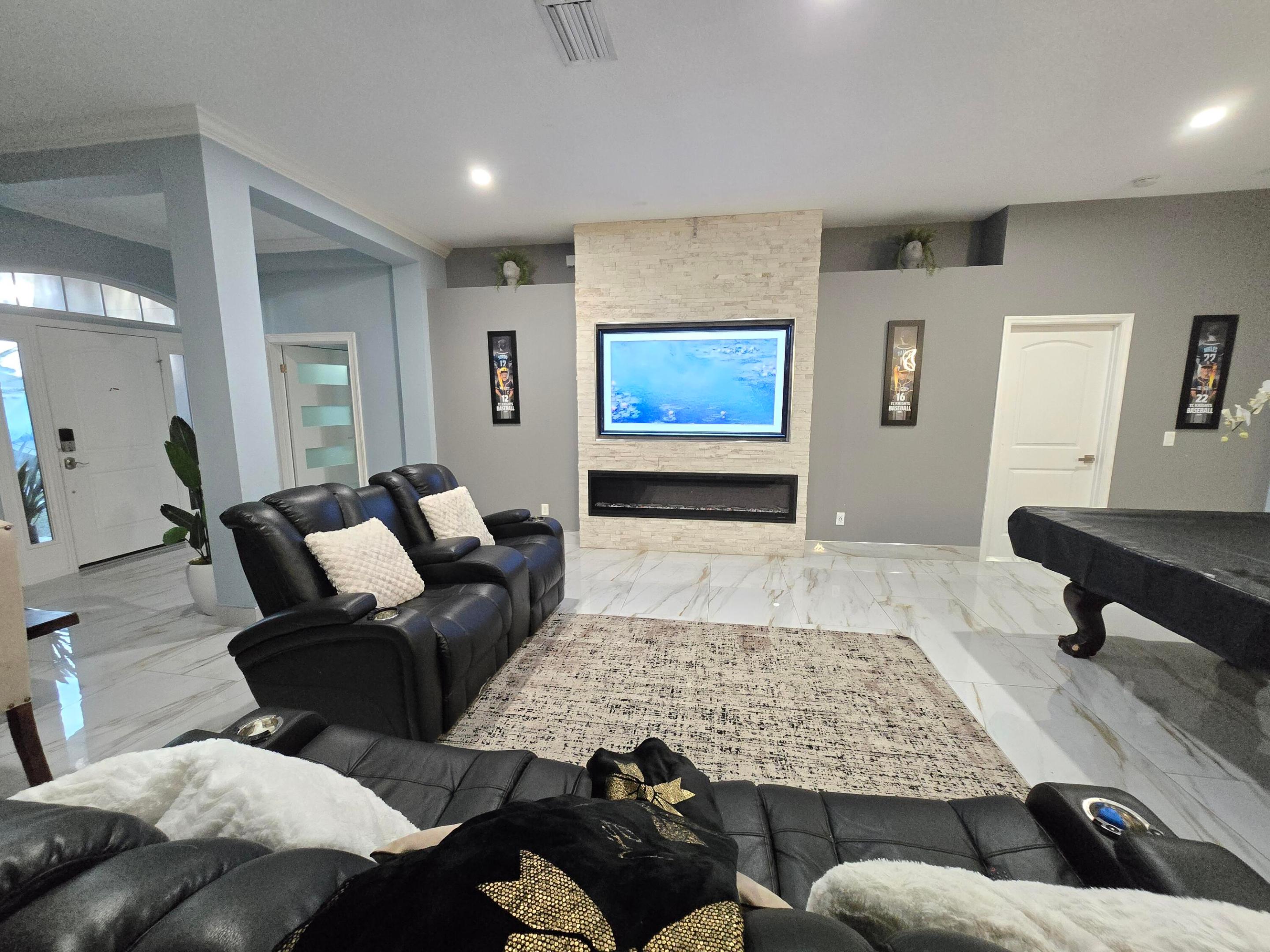 PORT ST LUCIE SECTION 7 - Residential