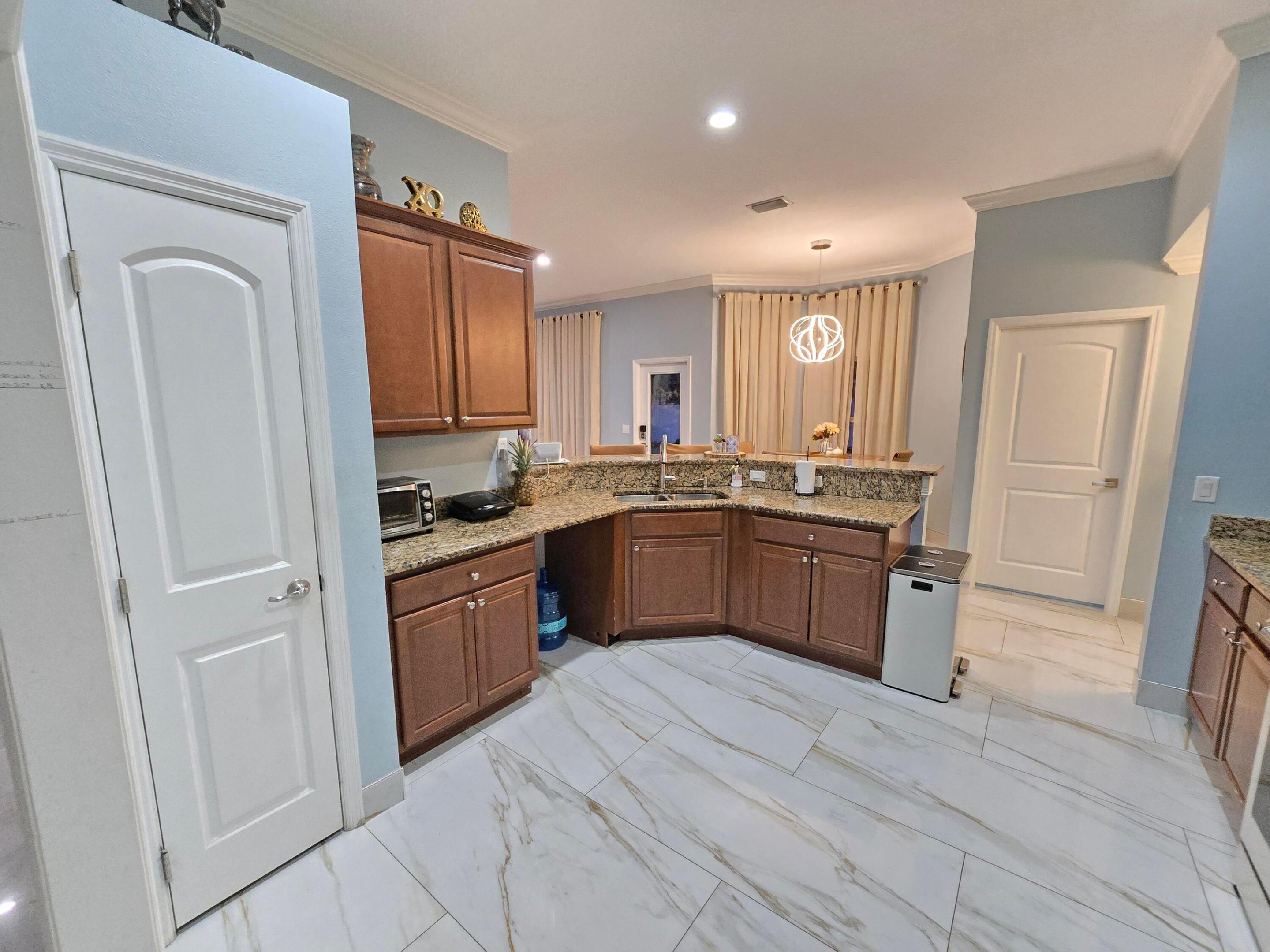 PORT ST LUCIE SECTION 7 - Residential