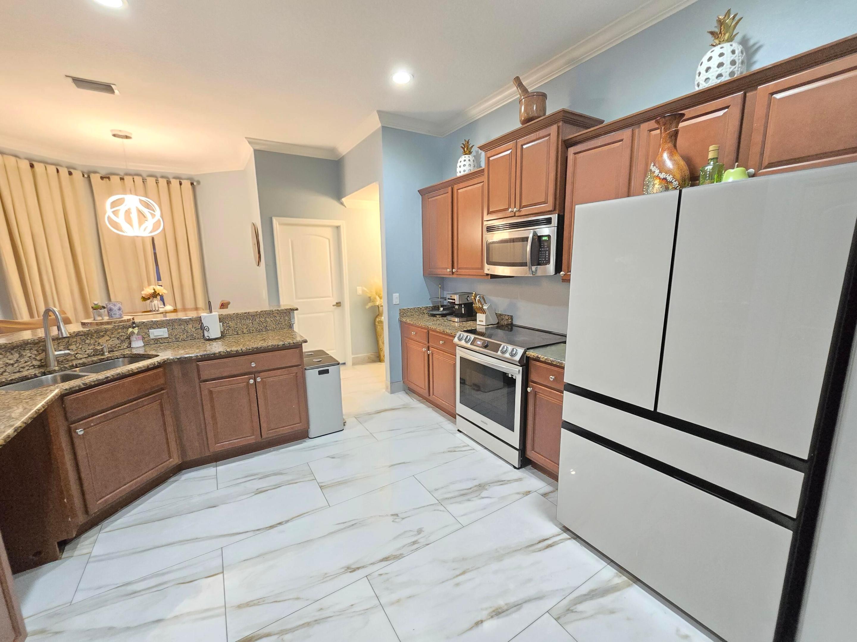 PORT ST LUCIE SECTION 7 - Residential