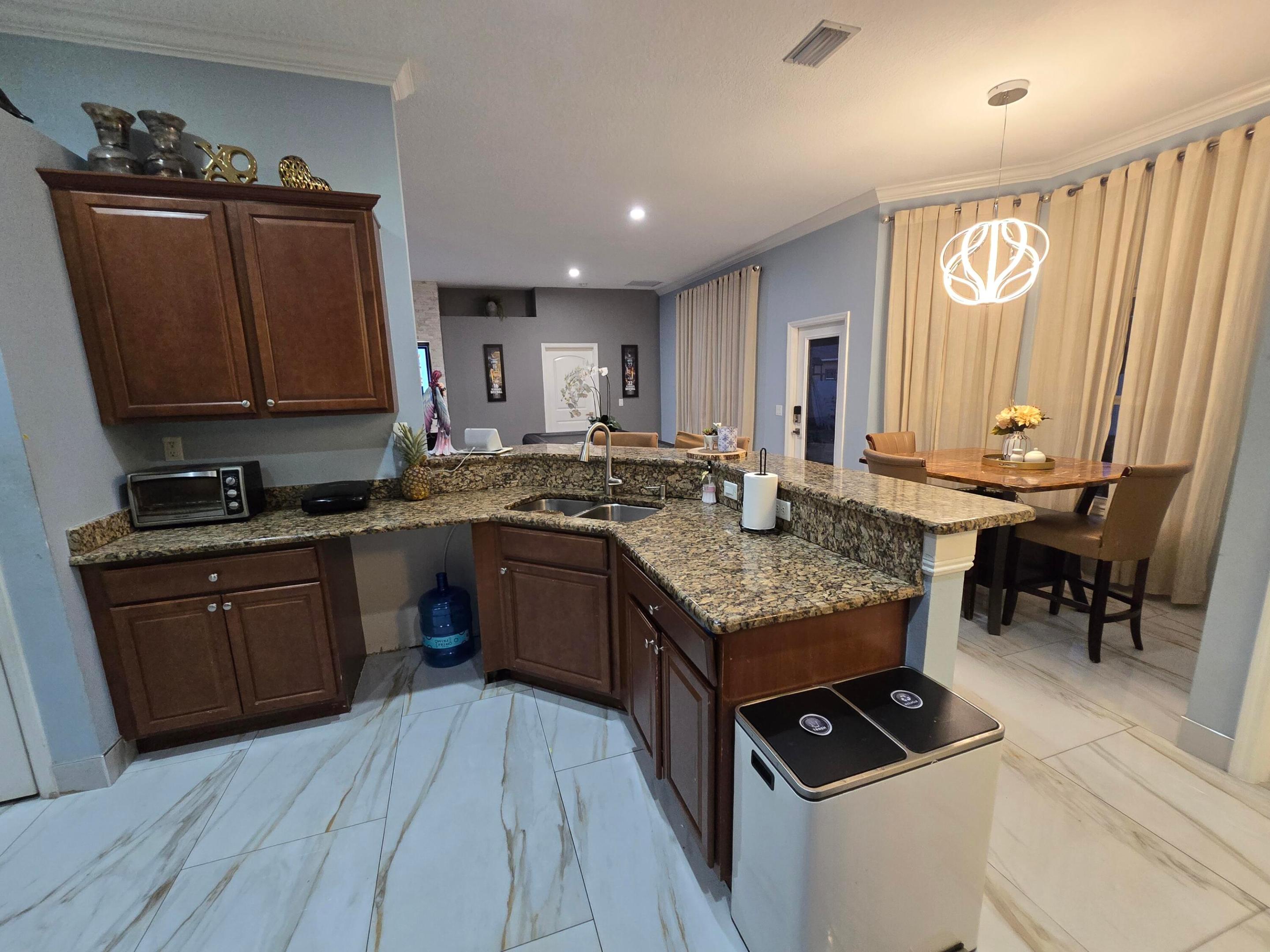 PORT ST LUCIE SECTION 7 - Residential