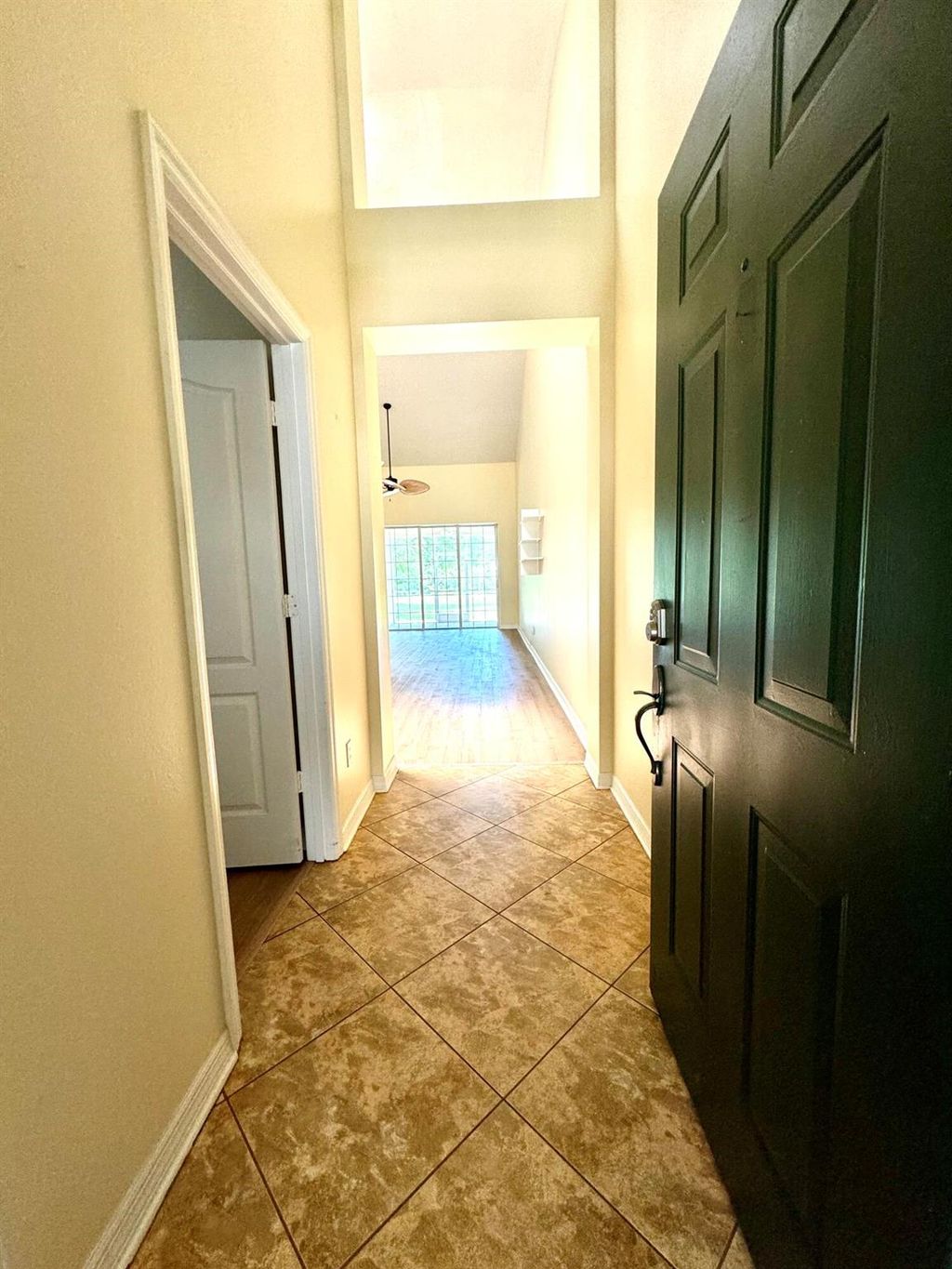 Photo of 1667 SW Harbour Isles Circle #16, Port Saint Lucie, FL 34986 (MLS # R11004174)