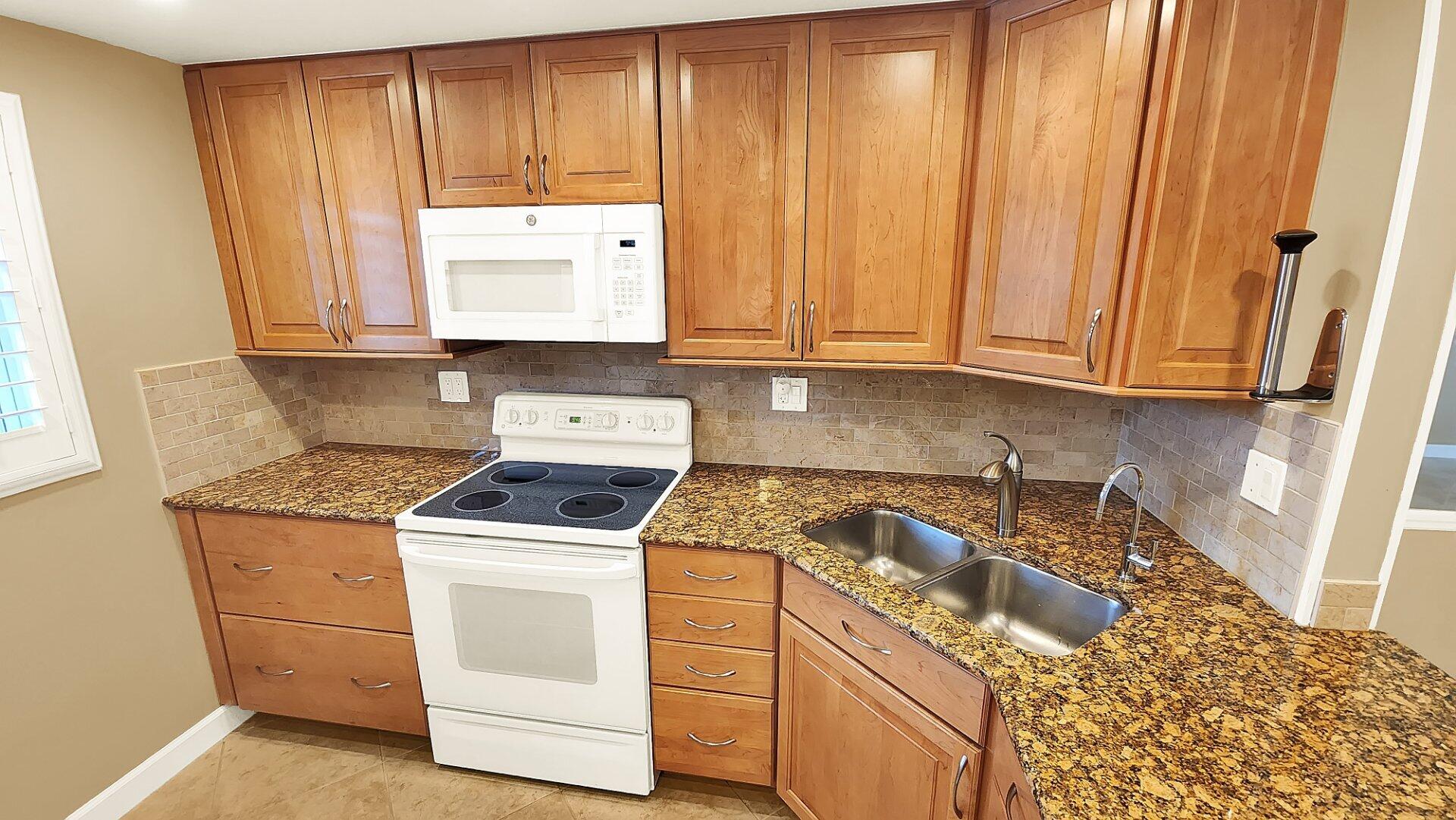 GARDENS BY THE SEA SOUTH CONDO - Residential