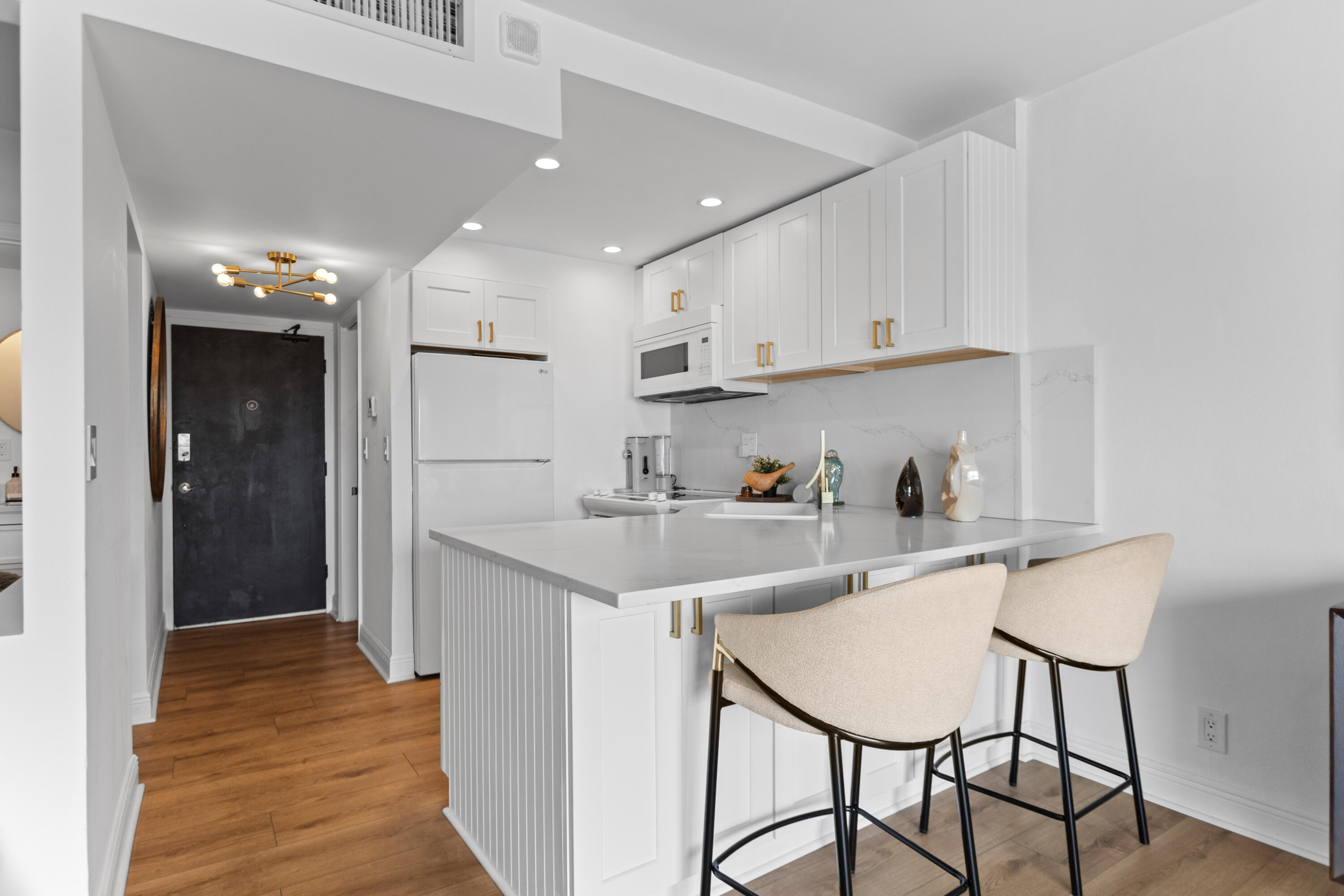 2900 NE 30 Street C5