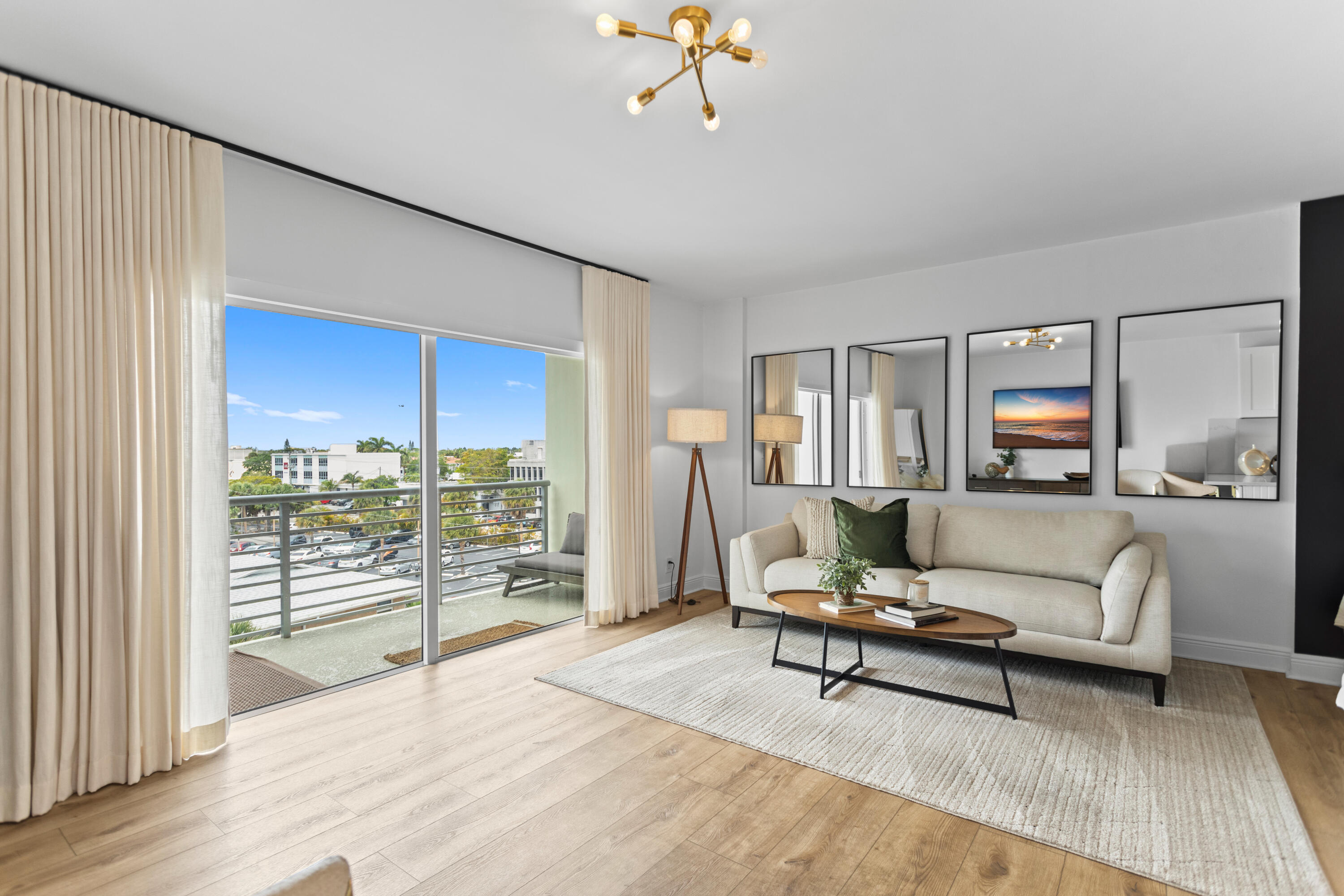 2900 NE 30 Street C5