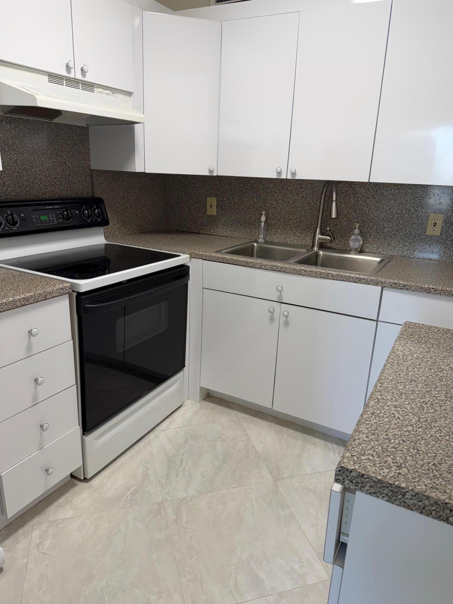 CENTURY VILLAGE - Residential Lease