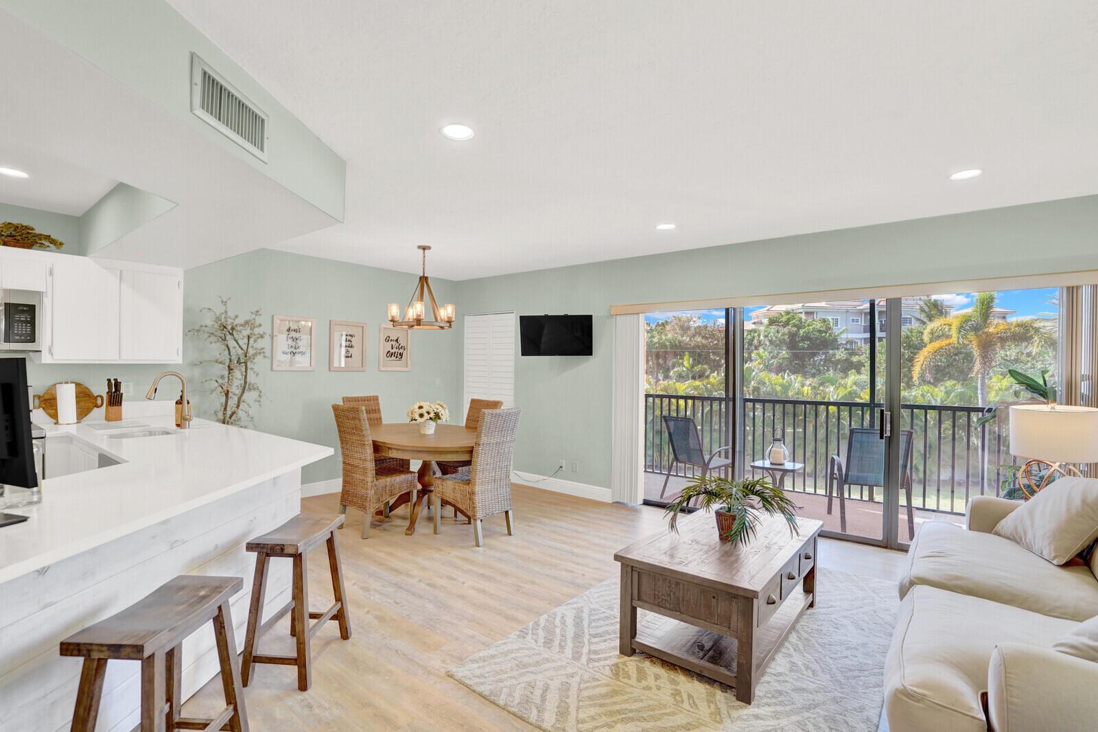 JUPITER OCEAN AND RACQUET - Residential