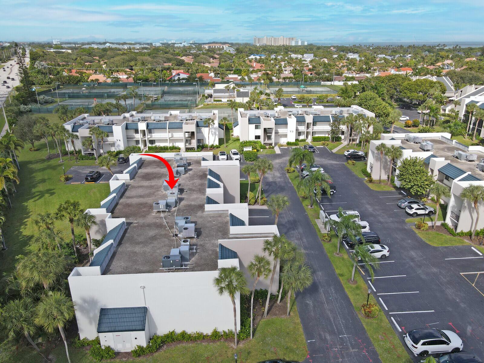 JUPITER OCEAN AND RACQUET - Residential