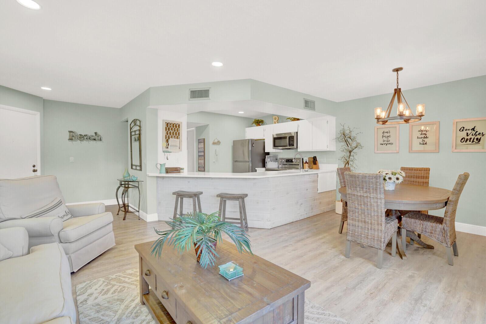 JUPITER OCEAN AND RACQUET - Residential