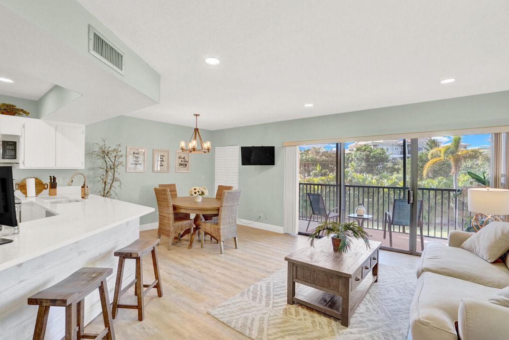 Photo of 1605 S Us Highway 1 #202v5, Jupiter, FL 33477 (MLS # R11141679)