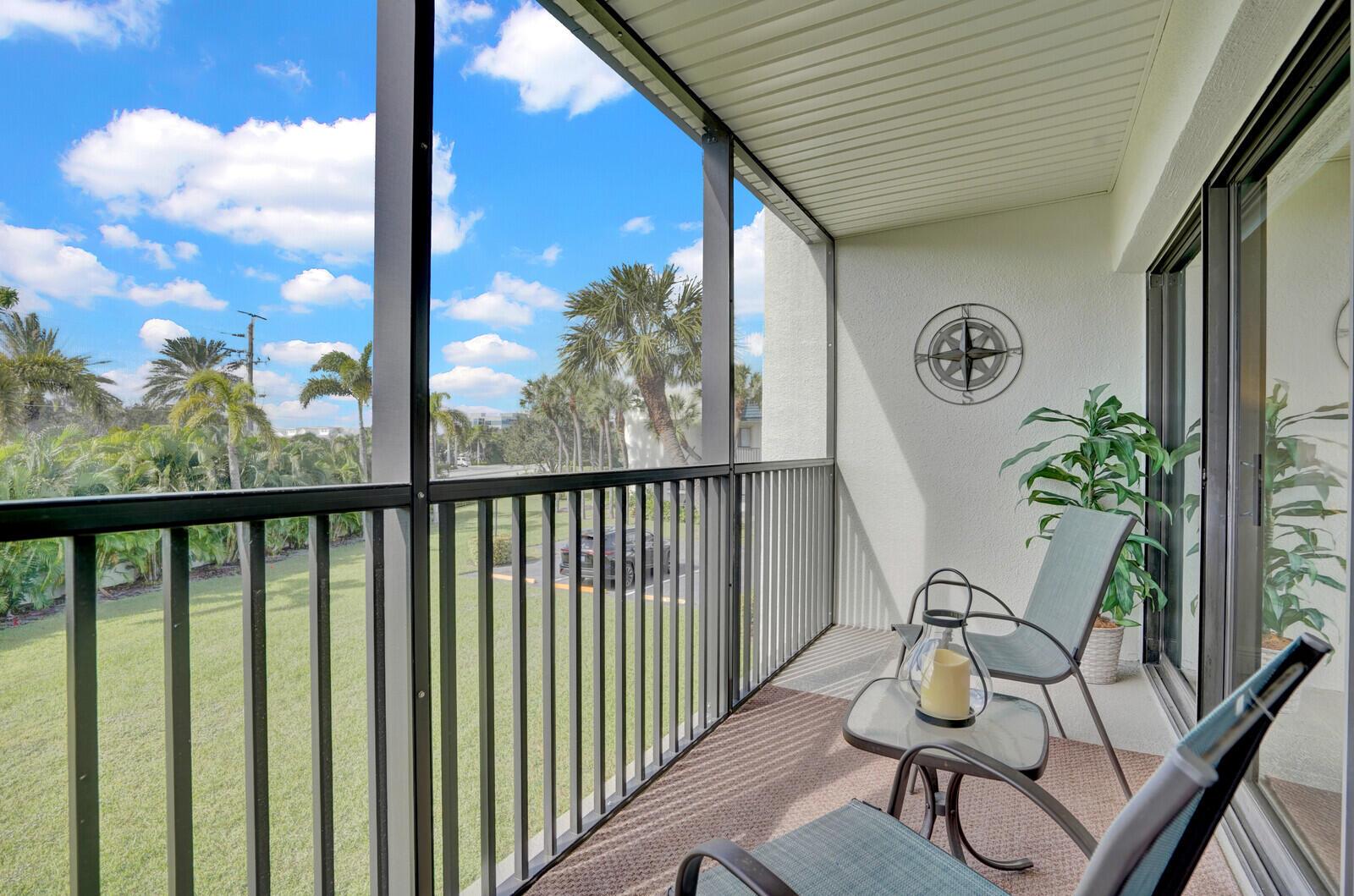 JUPITER OCEAN AND RACQUET - Residential