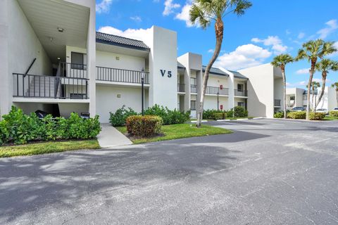 Property photo of 1605 S Us Highway 1 202v5, Jupiter, FL 33477
