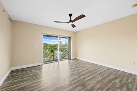 Tiny photo for 708 SE 15TH Street #3, Fort Lauderdale, FL 33316 (MLS # B26059861)