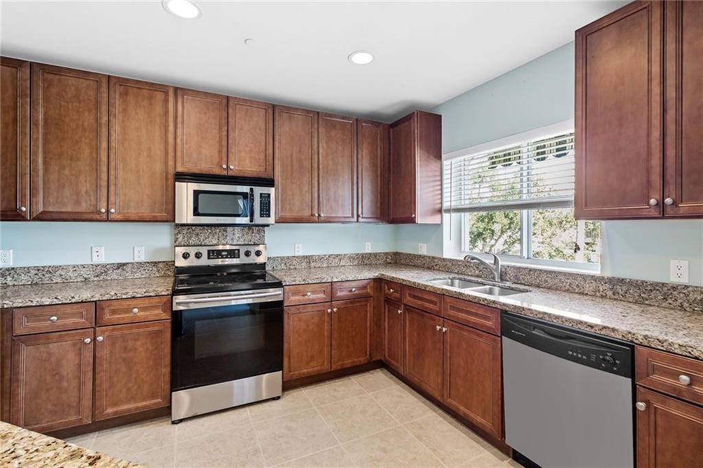 708 SE 15TH Street 3