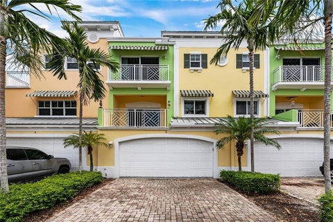 Tiny photo for 708 SE 15TH Street #3, Fort Lauderdale, FL 33316 (MLS # B26059861)
