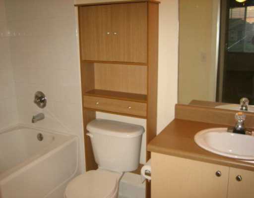 EMERALD ISLE AT LAGUNA LAKES CONDO - Residential Lease