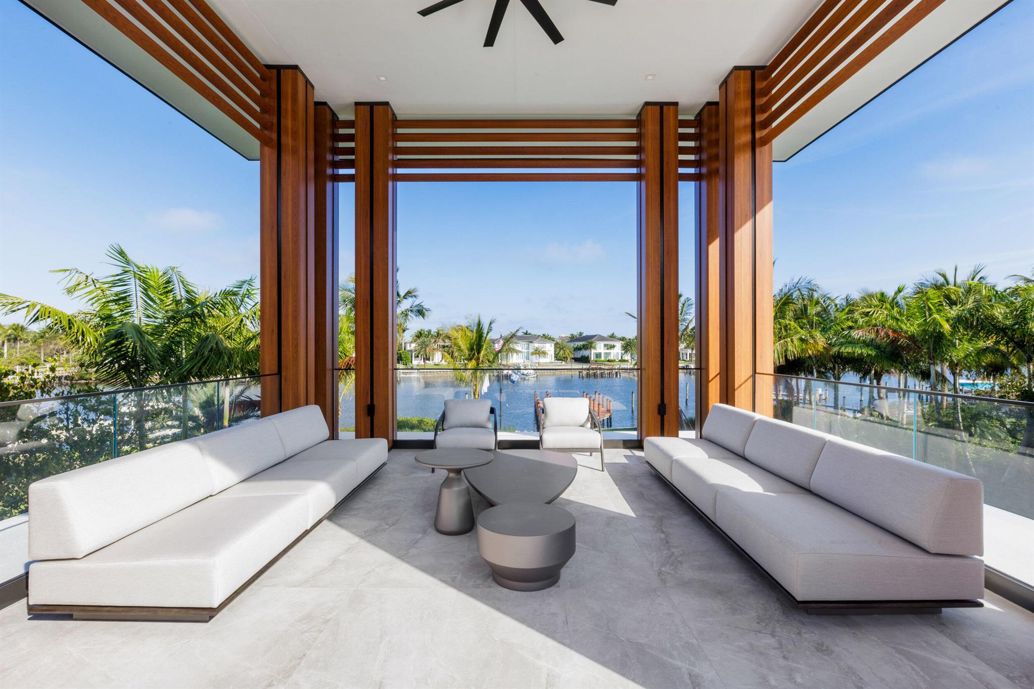 CASA DE MARBELLA - Residential