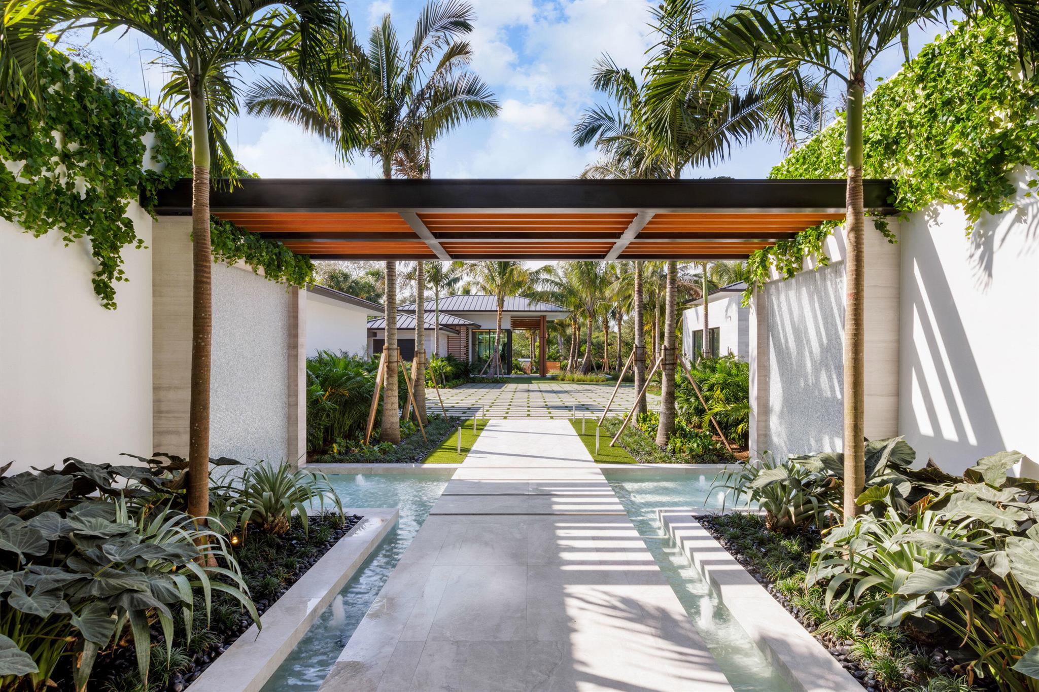 CASA DE MARBELLA - Residential