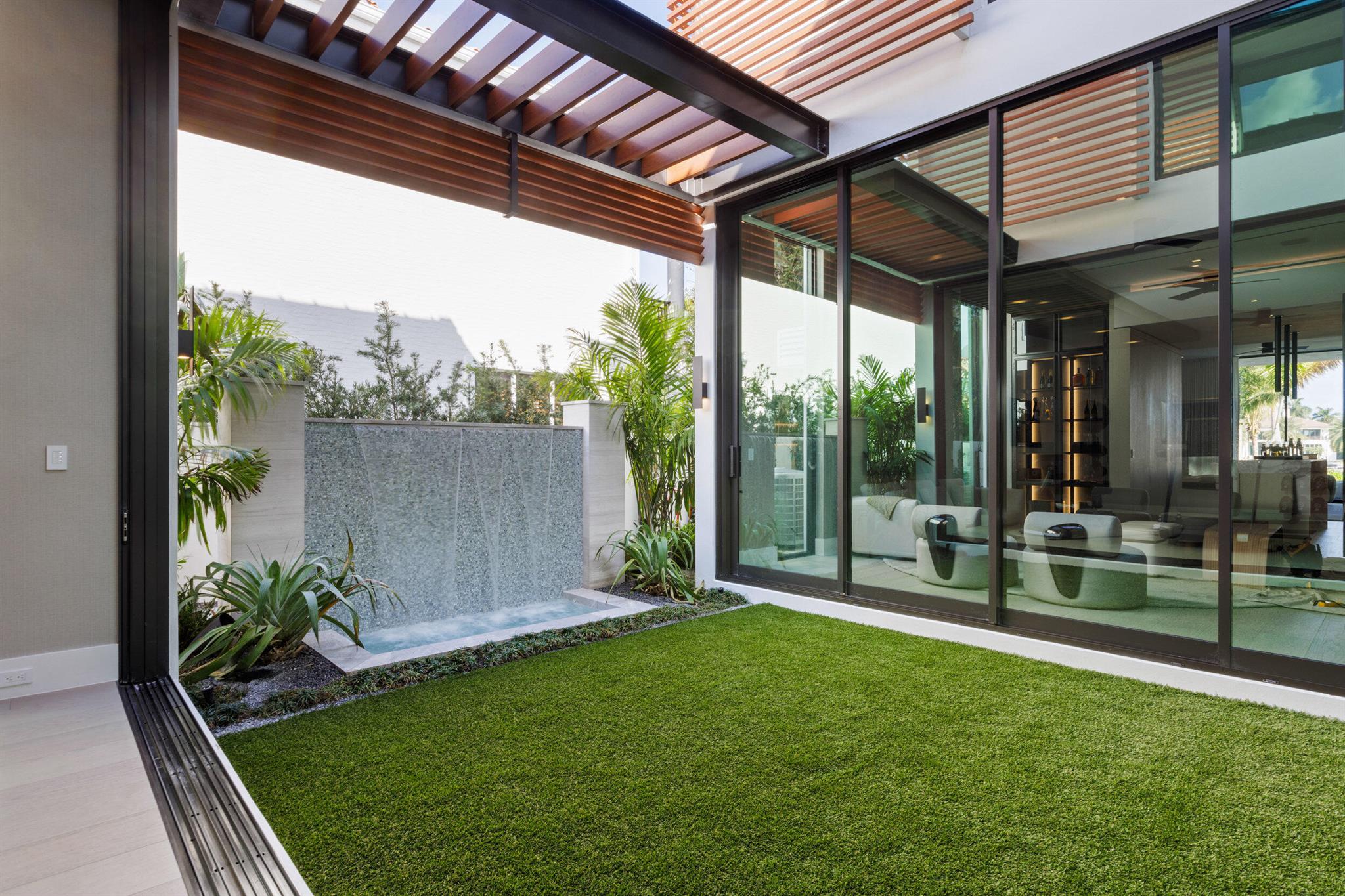CASA DE MARBELLA - Residential