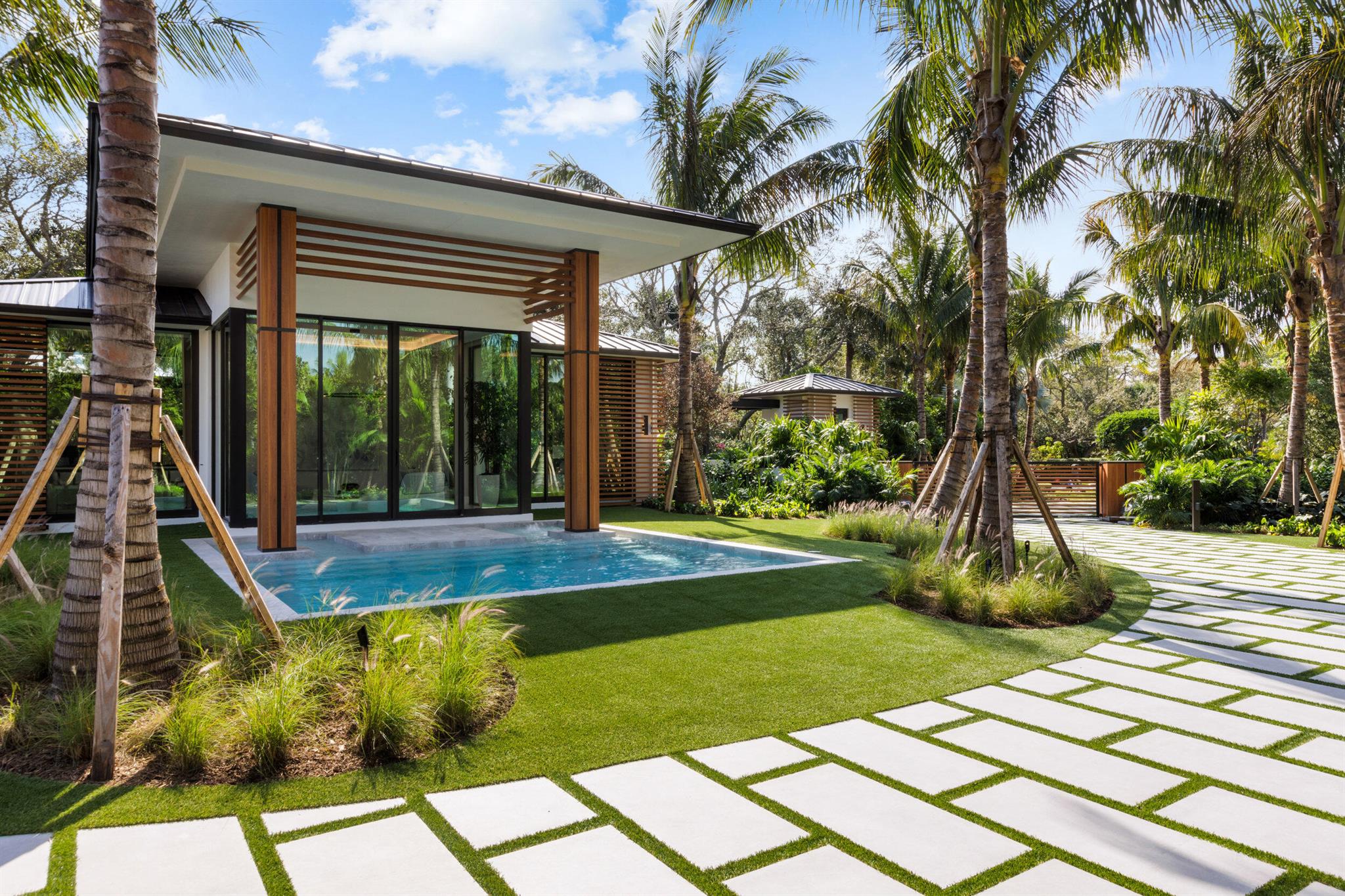 CASA DE MARBELLA - Residential