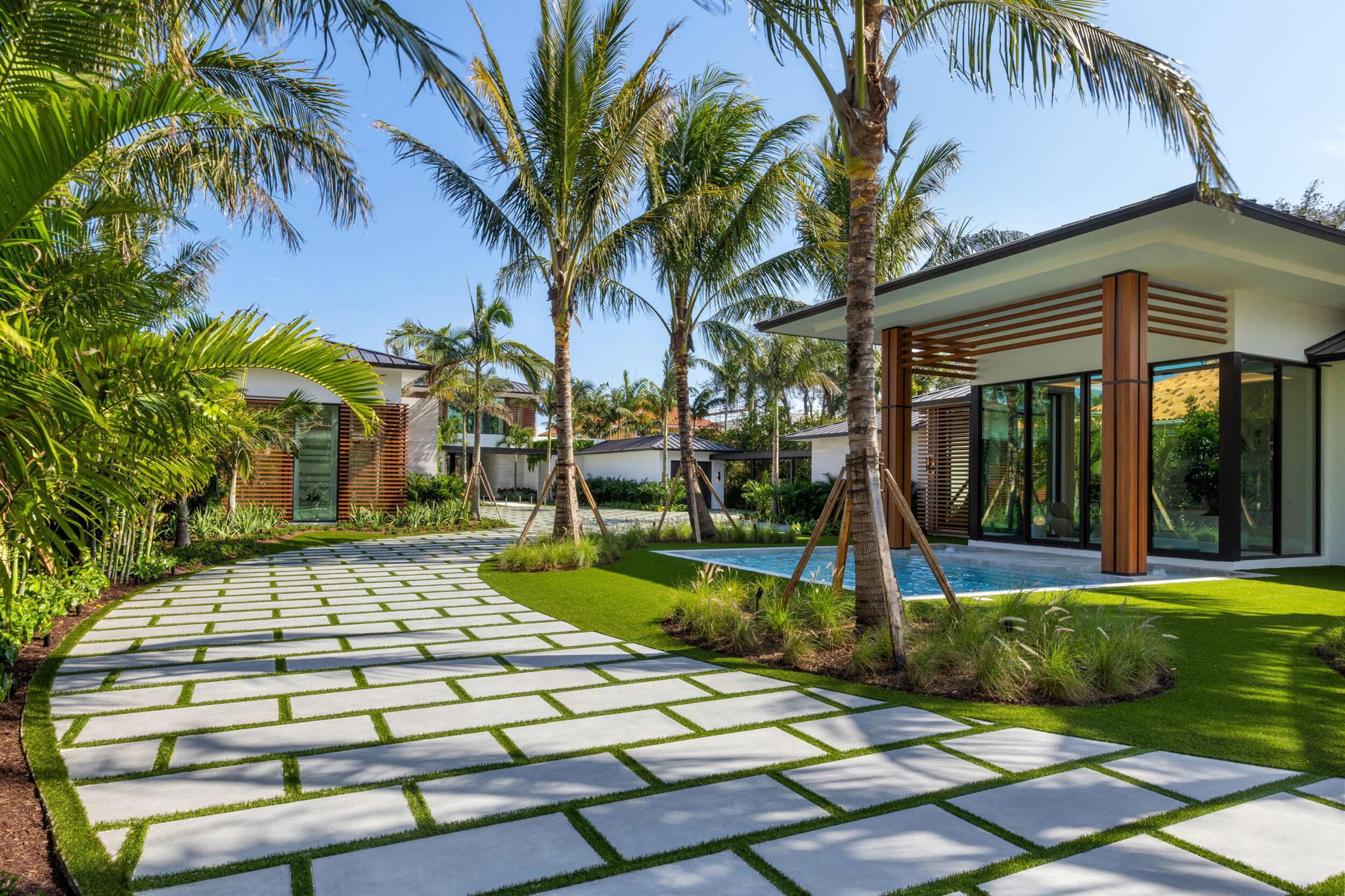 2415 Casas De Marbella Drive