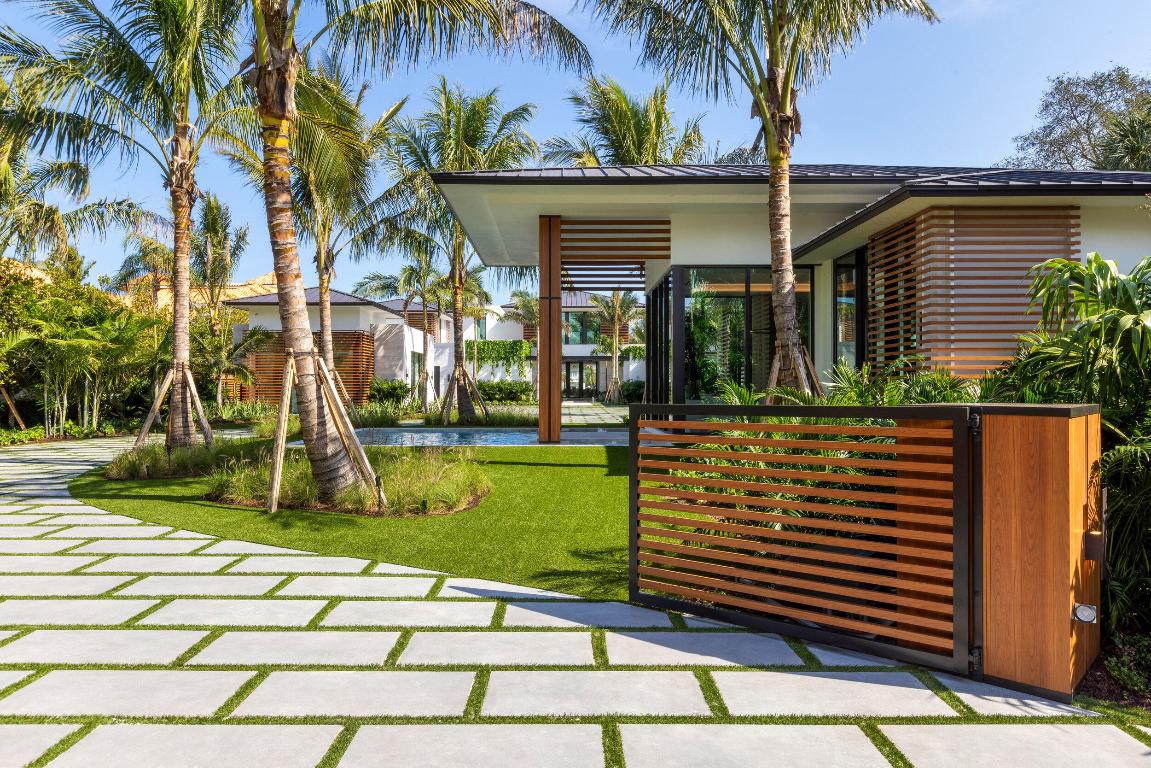 2415 Casas De Marbella Drive