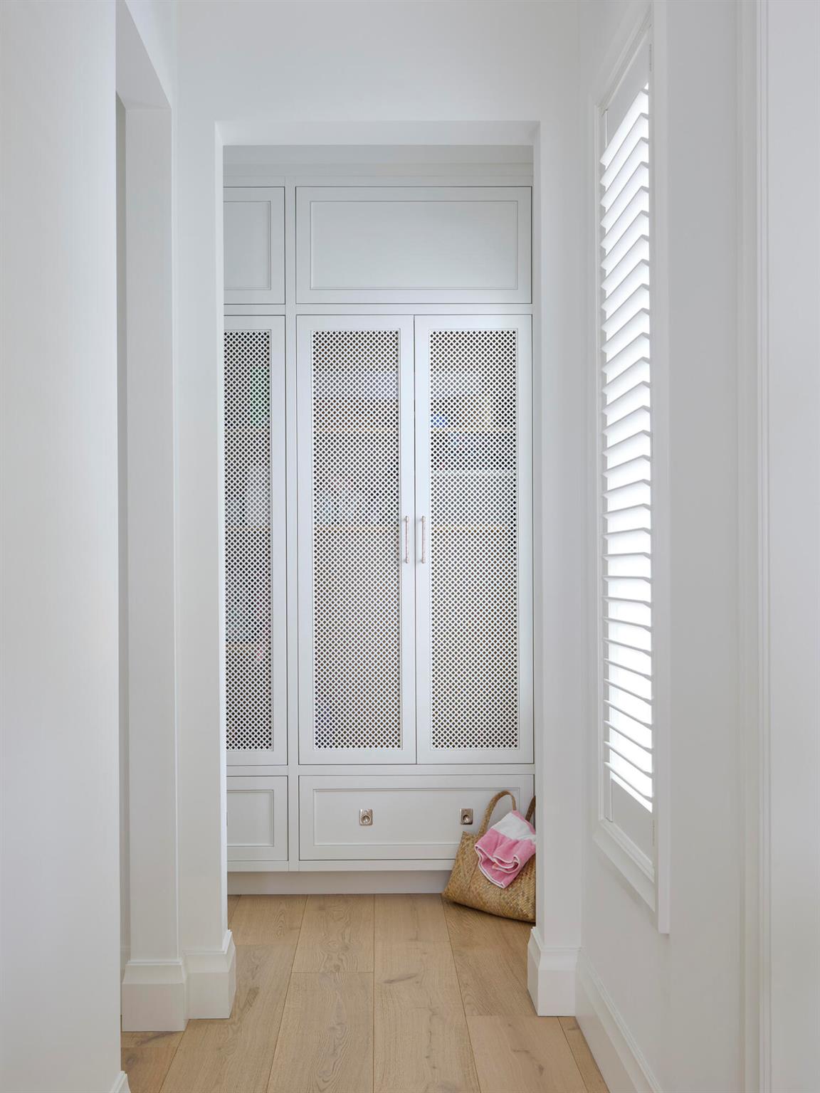 NORTH PALM BEACH VILLAGE - Residential